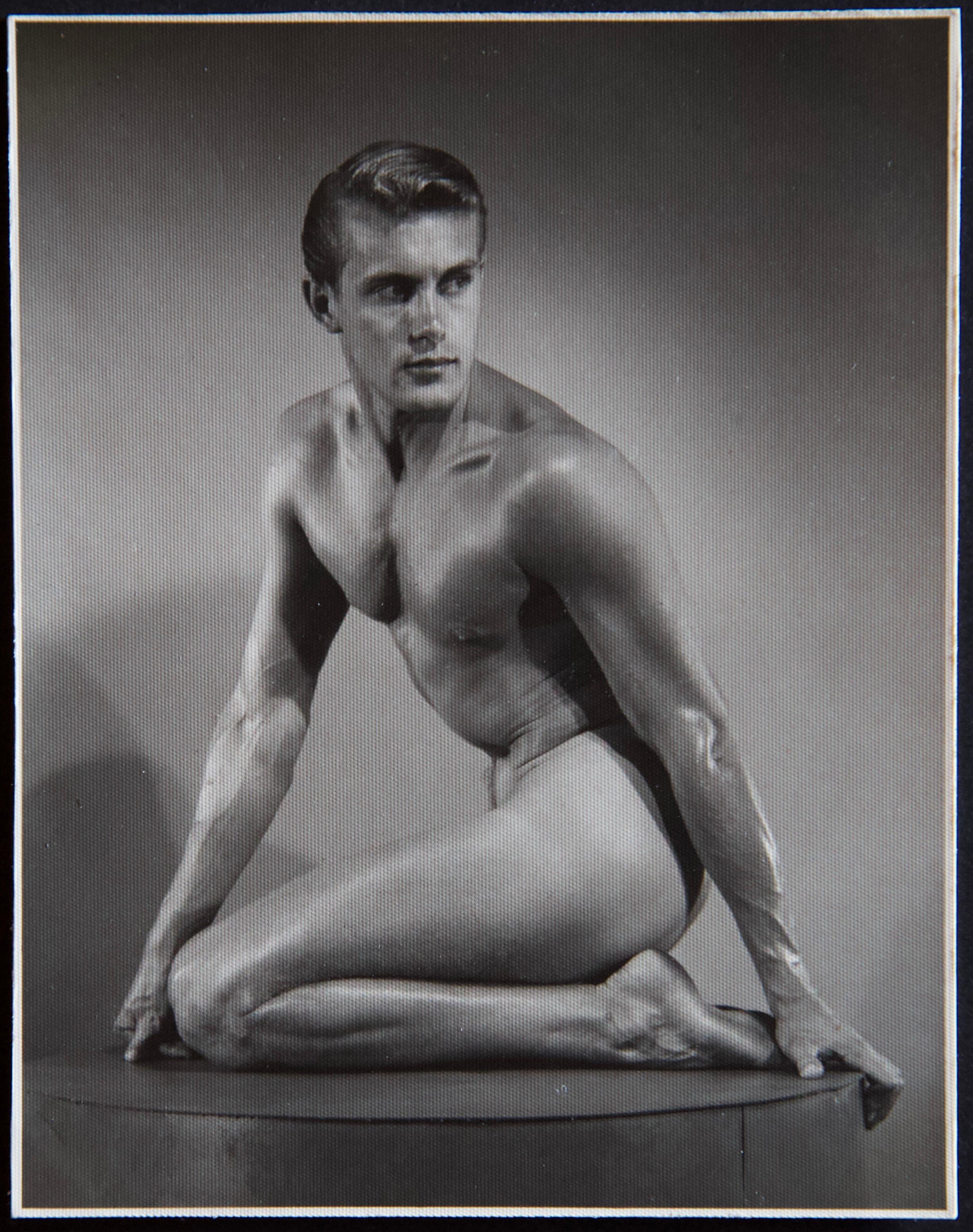 Bruce Bellas / Bruce of Los Angeles Nude Photograph – BRUCE BELLAS Vintage 1950er Jahre Foto des männlichen Physique-Modells KEN ITTNER
