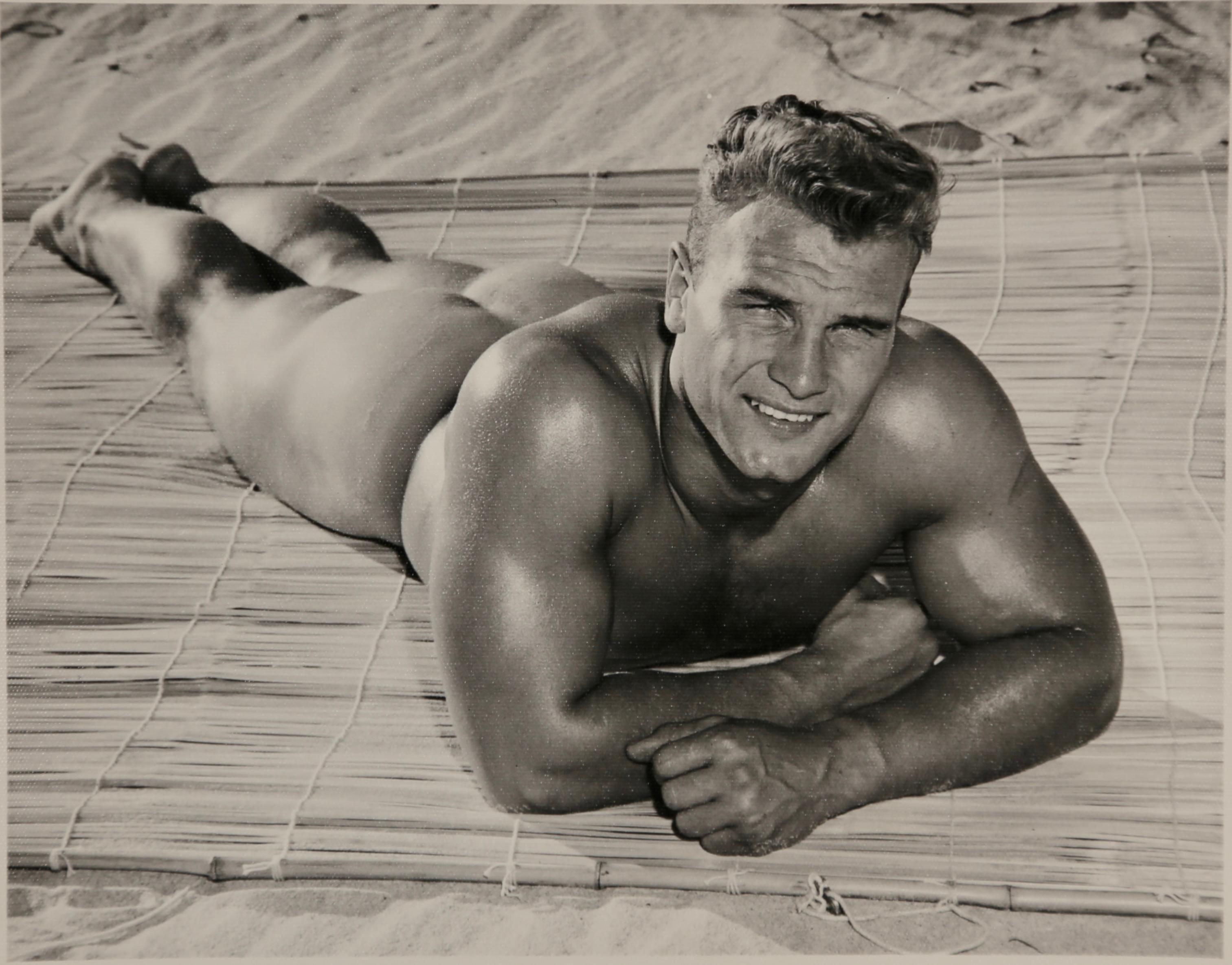 Nude Photograph Bruce Bellas / Bruce of Los Angeles - BRUCE BELLAS Photo vintage des années 1950 du modèle physique masculin ROBERT KENDALL