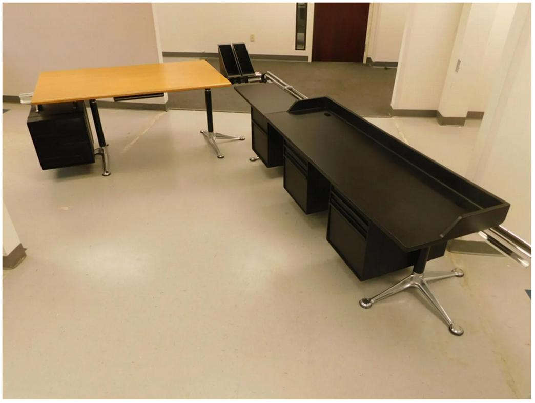 Bruce Burdick Desk for Herman Miller 1