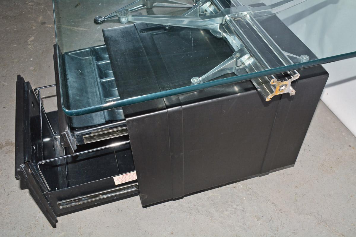 Late 20th Century Bruce Burdick for Herman Miller Desk