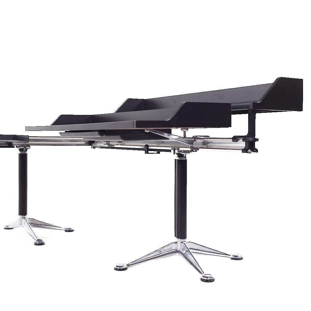 Bruce Burdick per Herman Miller Scrivania direzionale di metà secolo in vendita 2