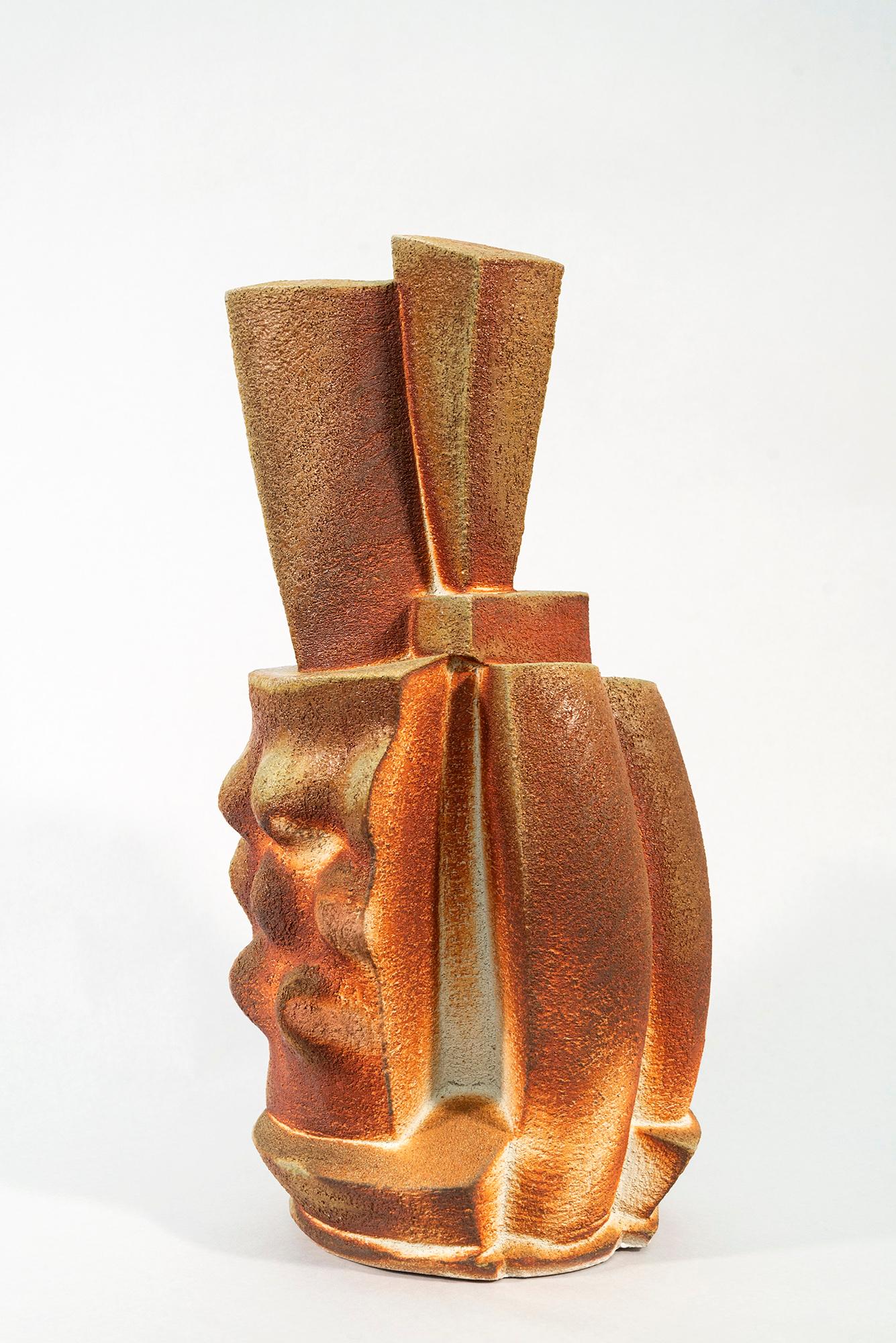 Vaso impilato Wood Fired - scultura astratta, smaltata, in ceramica, vaso - Sculpture di Bruce Cochrane