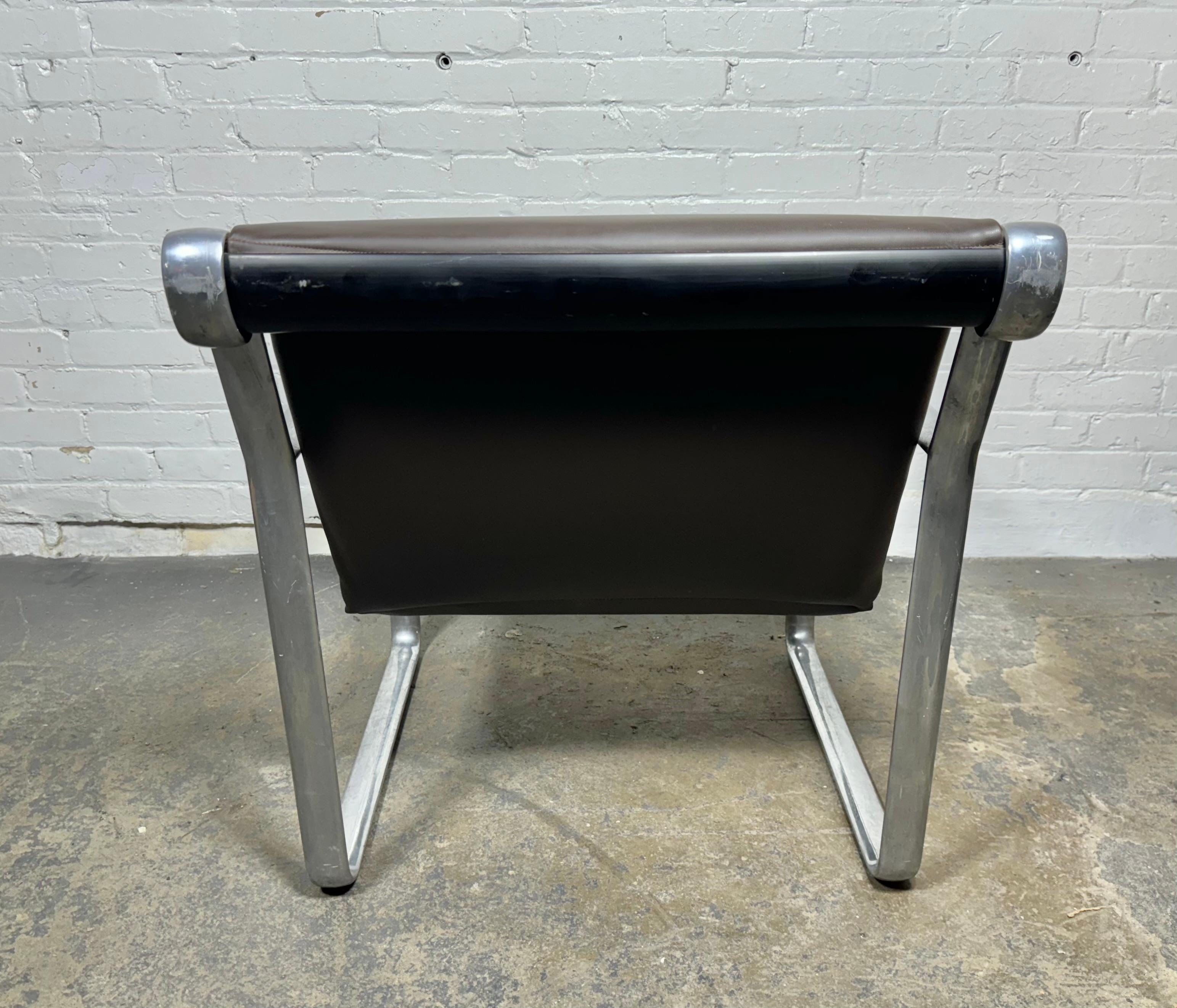 American Bruce Hannah & Andrew Morrison Sling / aluminum armchair for Knoll 1970 For Sale