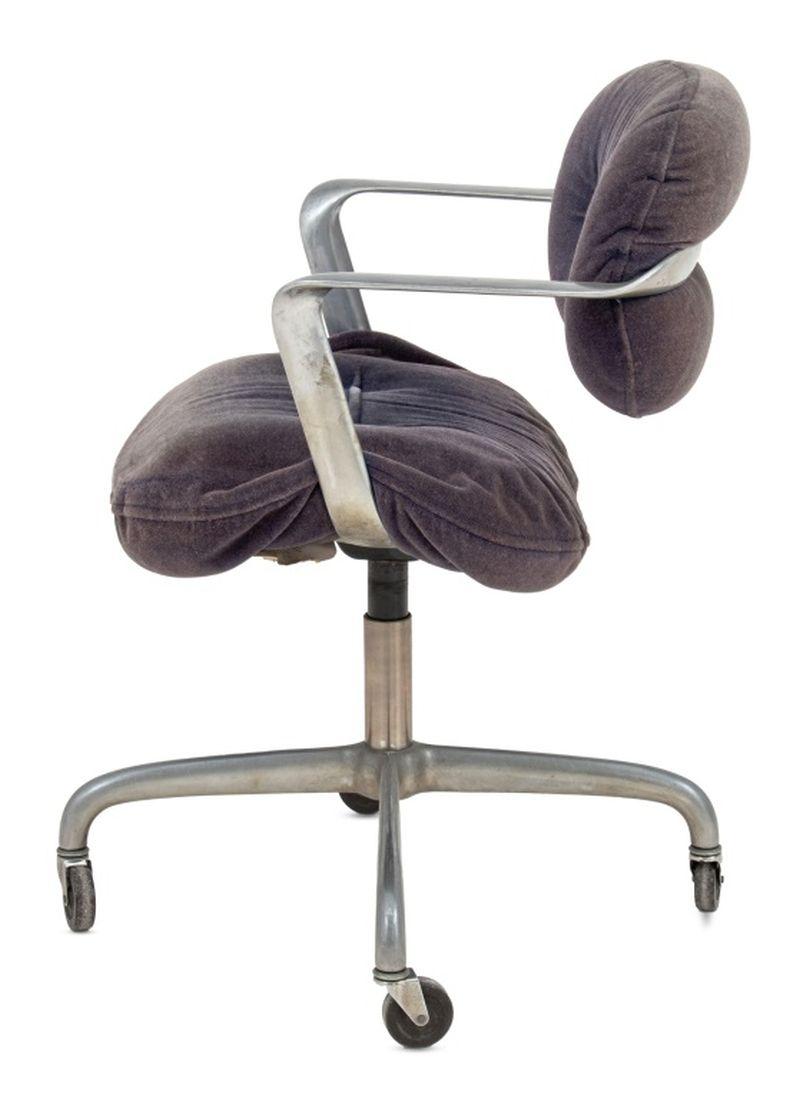 Modern Bruce Hannah & Andrew Morrison x Knoll Desk Chair For Sale