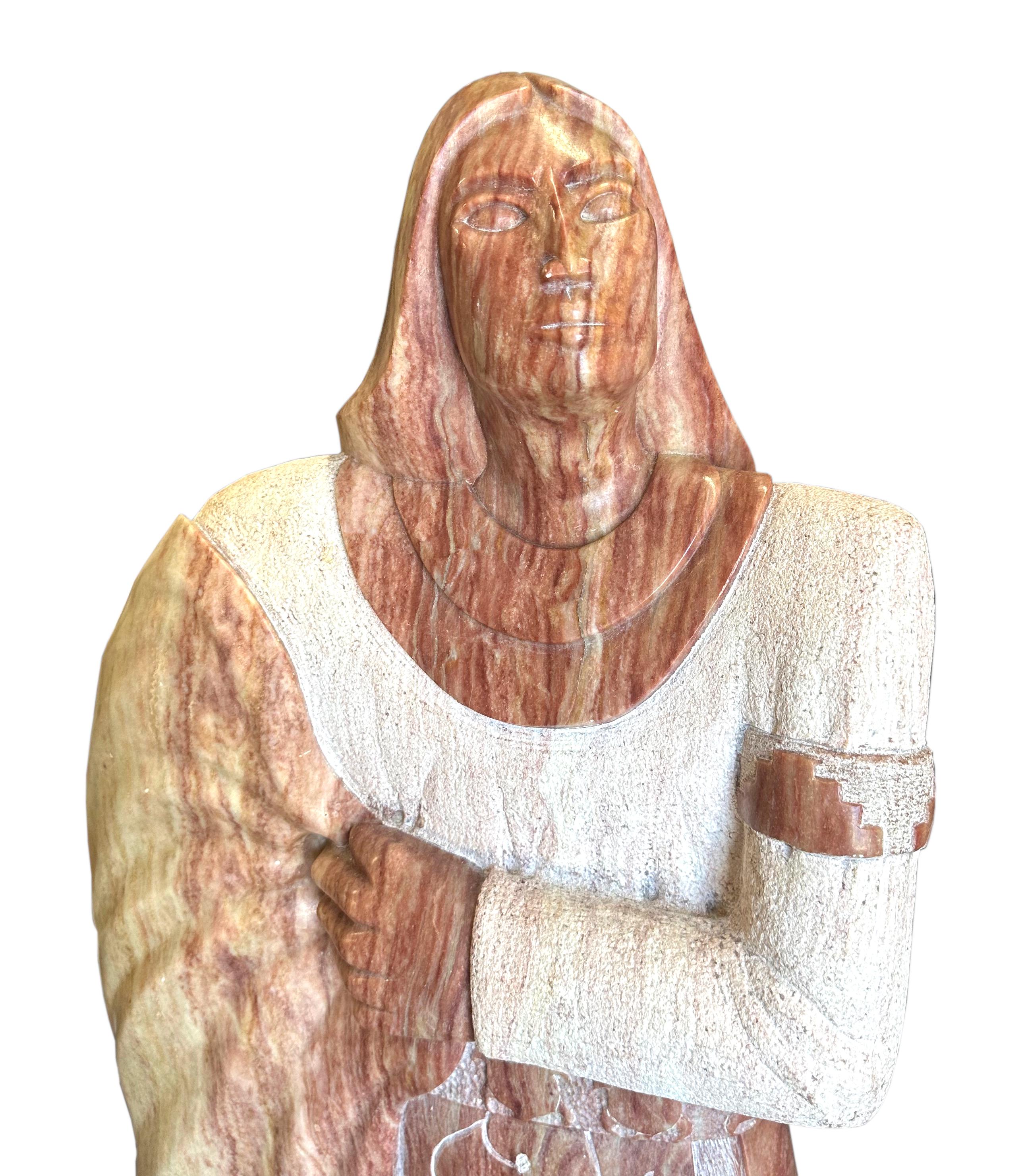 
Bruce La Fountain, scultura in marmo
Vestito per i colloqui del trattato
lato sinistro con firma incisa, datata 1986. Marmo striato verde e rosso su una base di legno.
Altezza 40 pollici, Larghezza 17 pollici, Profondità 6 pollici, in totale,