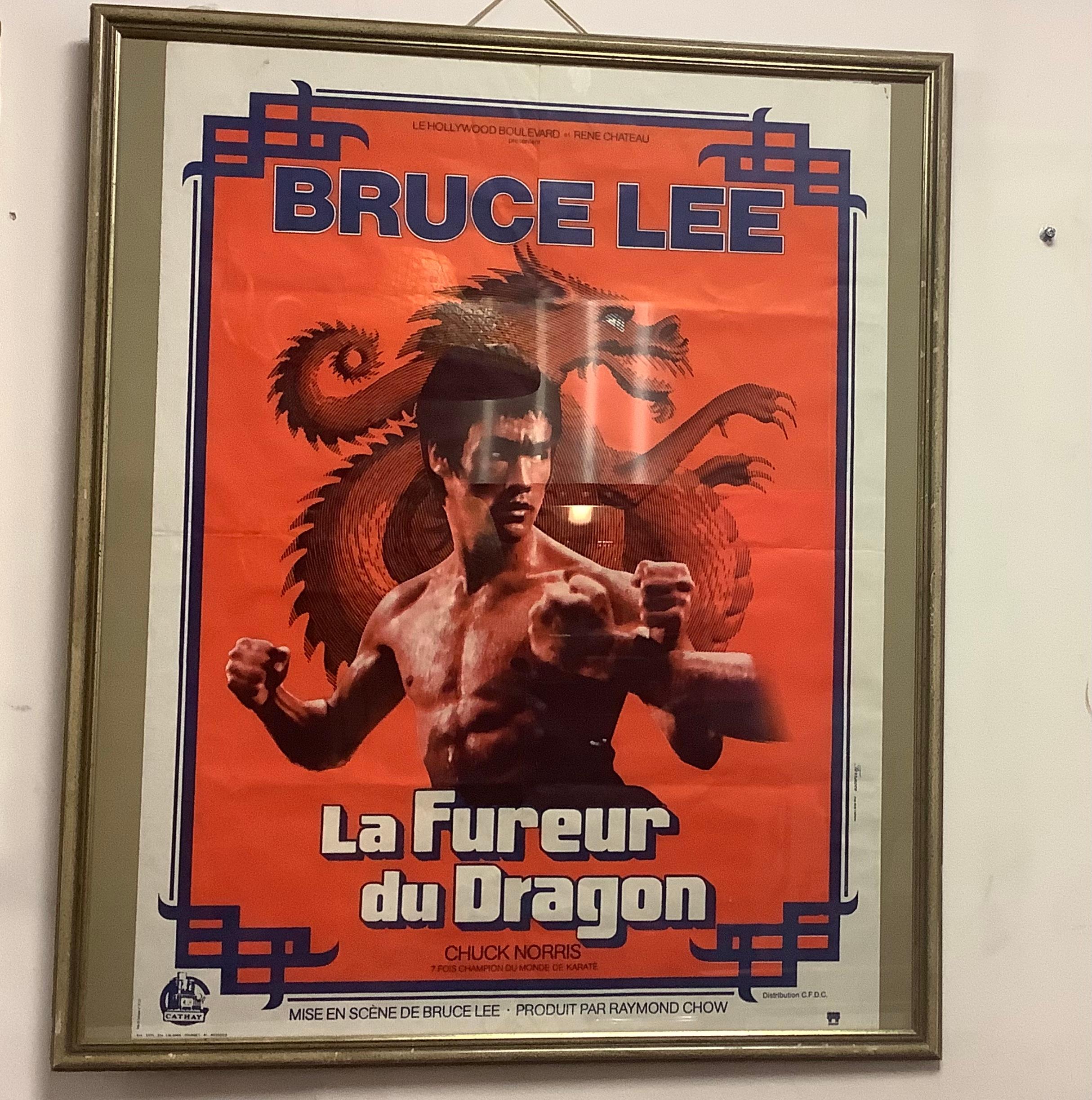 I love this poster totally iconic superb condition.
French framed Bruce Lee in his prime Way of the Dragon.
One for the collector all original 1972.