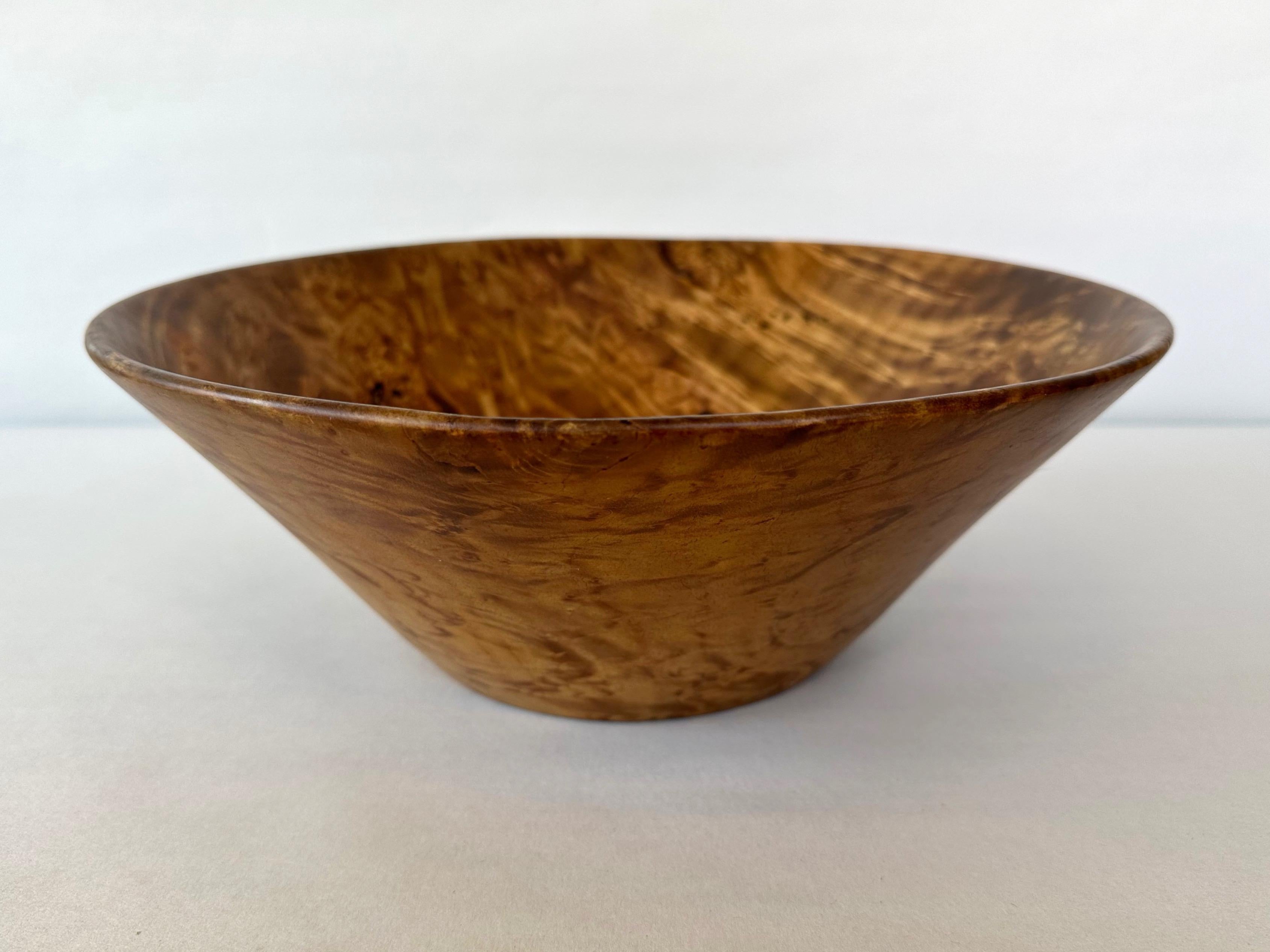 American Bruce Mitchell Bay Laurel Burl Turned Wood Bowl, 1979 For Sale