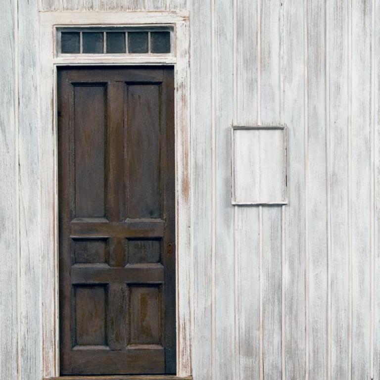 meeting house white paint