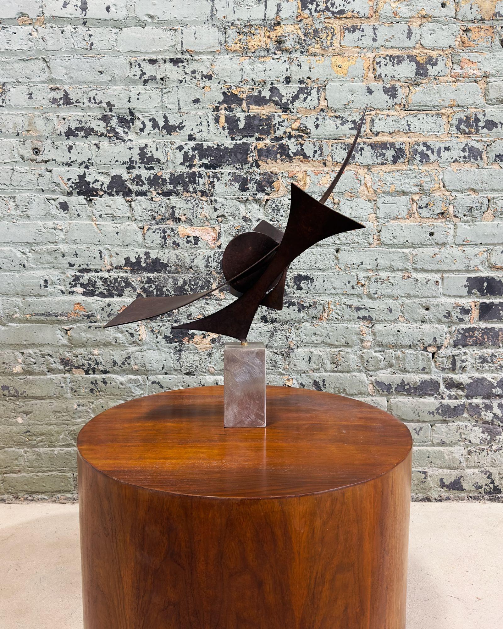 Americano Bruce Niemi Scultura in bronzo firmata, 2003 in vendita