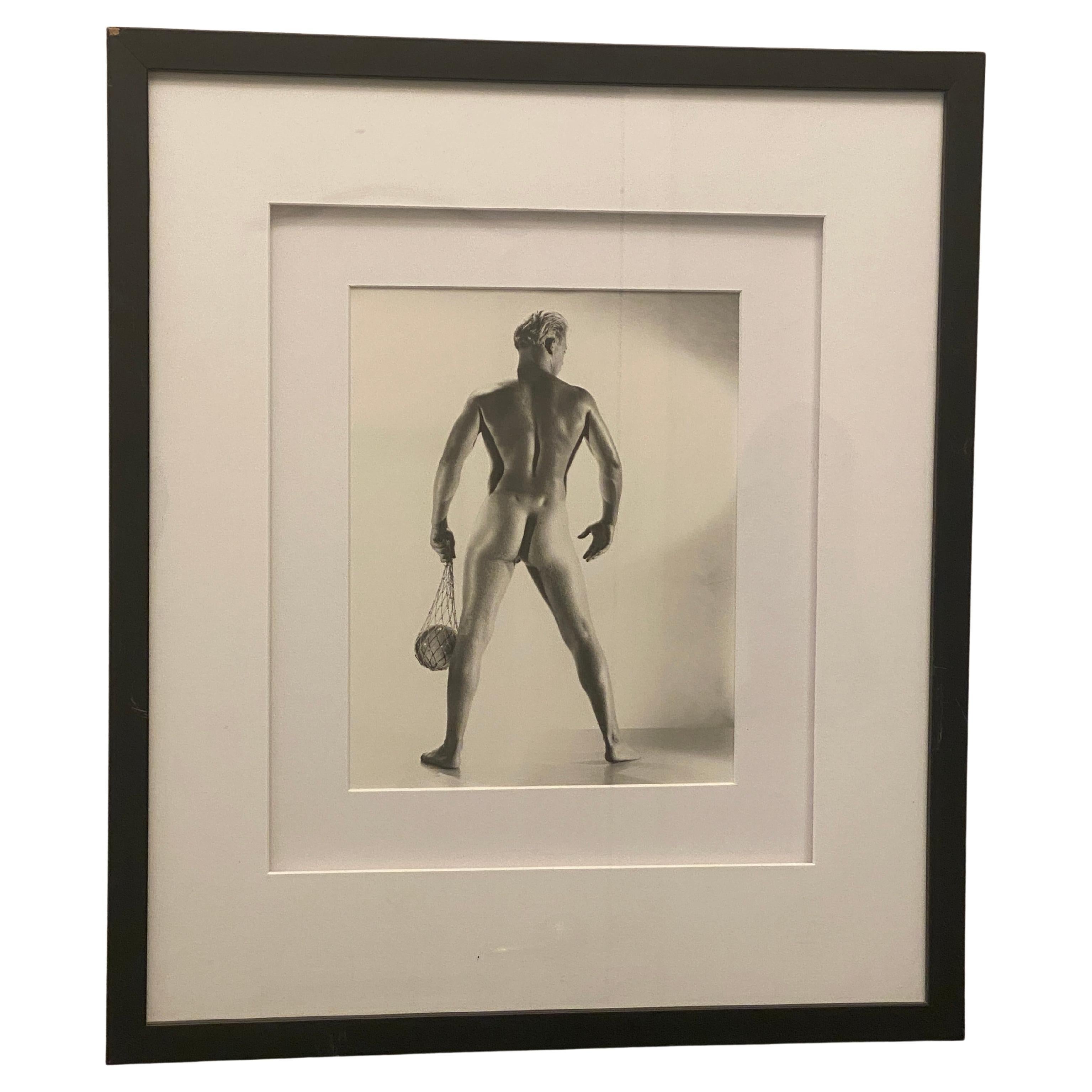 Beau mannequin nu masculin original Bruce of L.A. (Bruce Bellas) des années 50 en vente