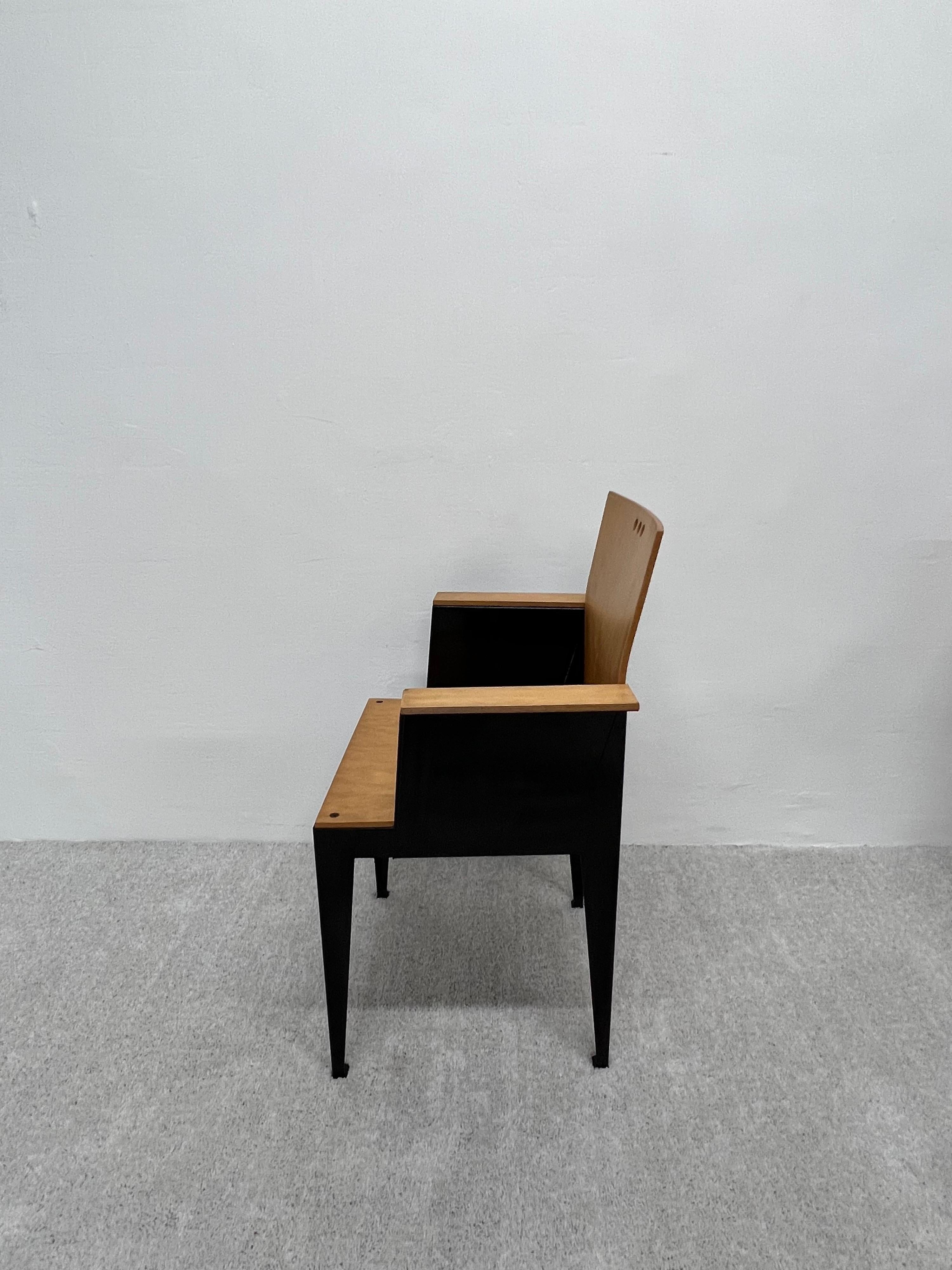 Acier Paire de fauteuils Li de Bruce Sienkowski pour Charlotte, États-Unis 1991 en vente