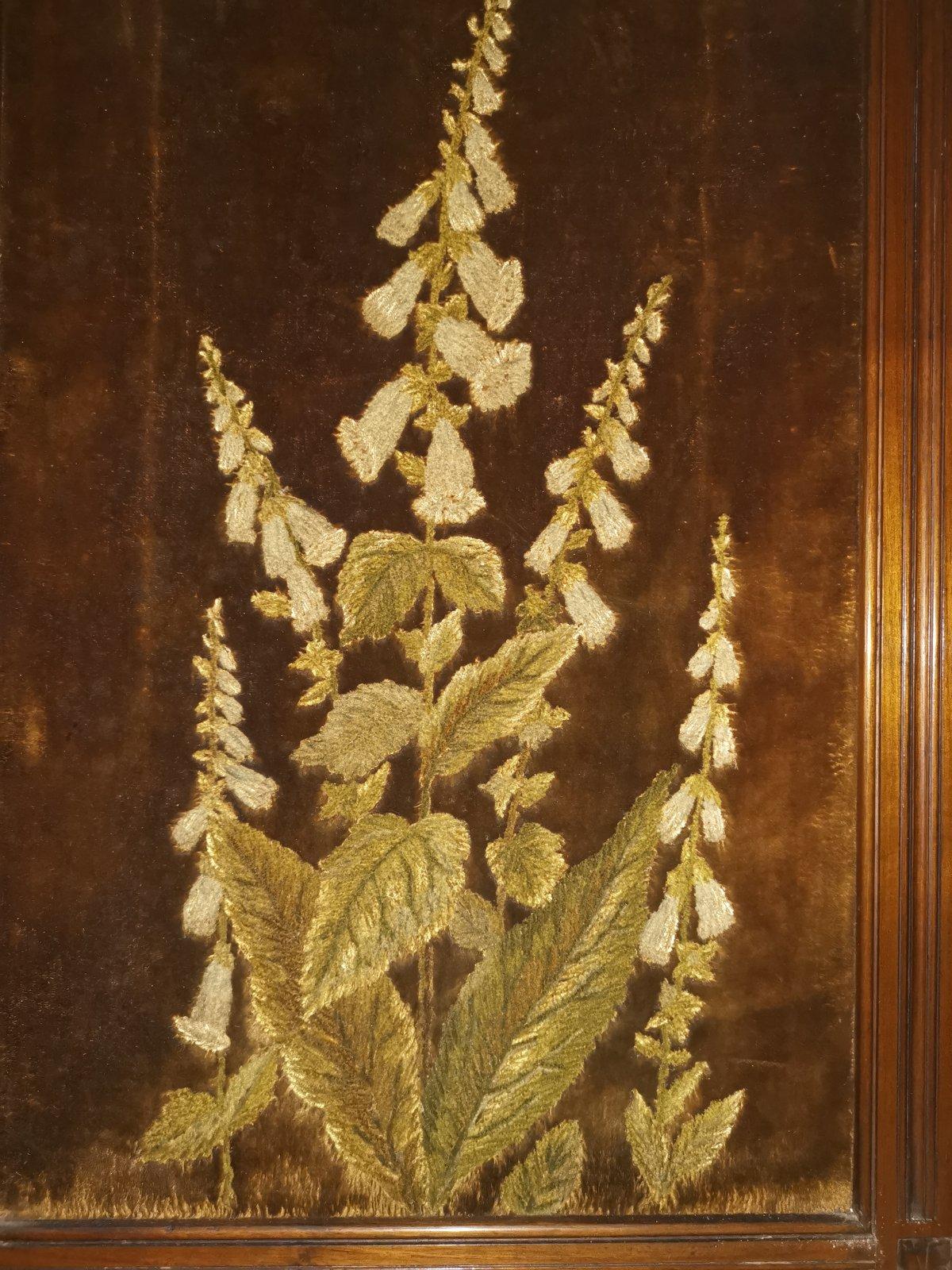 Foldes attr, An Aesthetic Movement Écran à trois volets avec oiseaux parmi les fleurs en vente 10