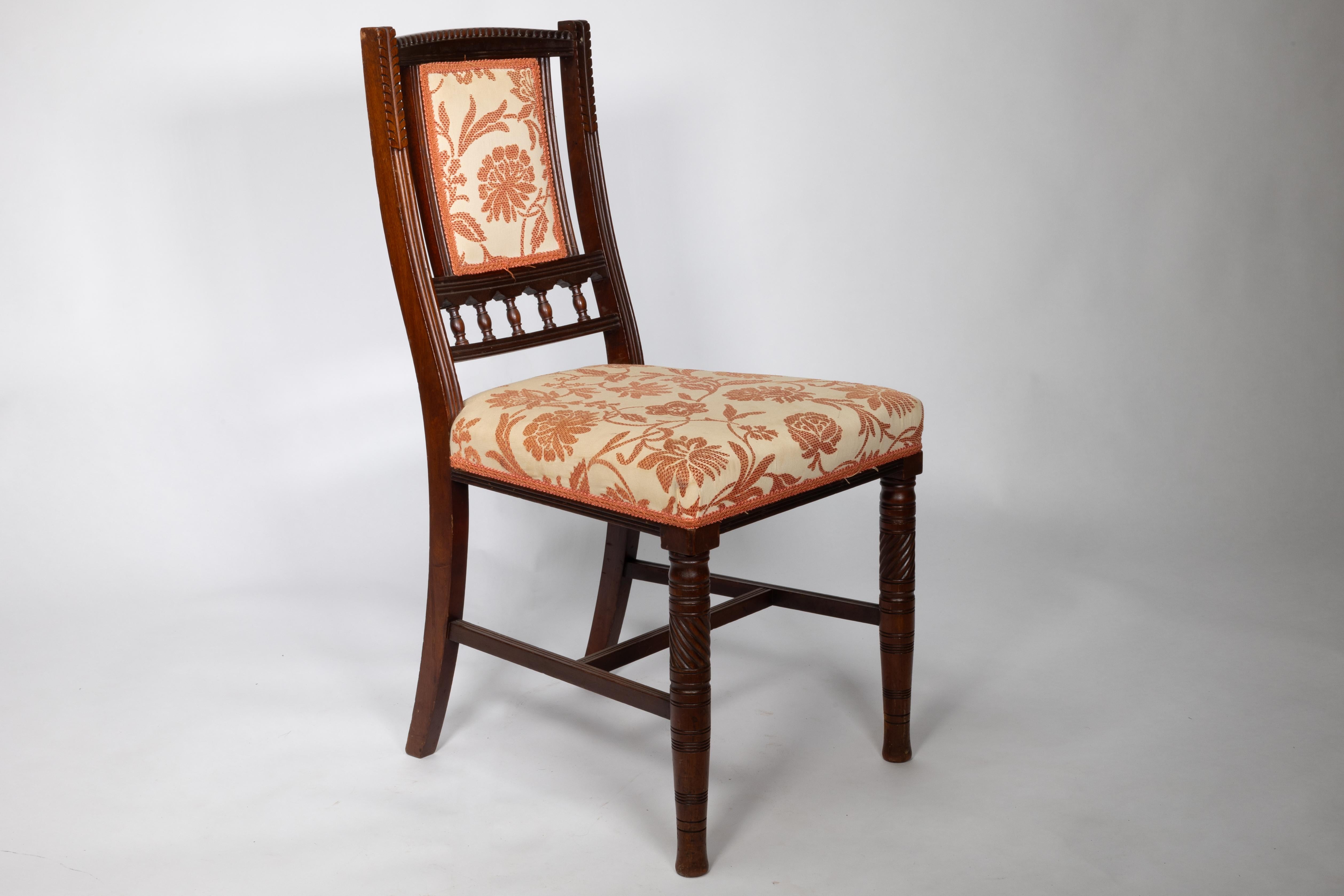 English Bruce Talbert attributed. A set of four Aesthetic Movement walnut dining chairs For Sale