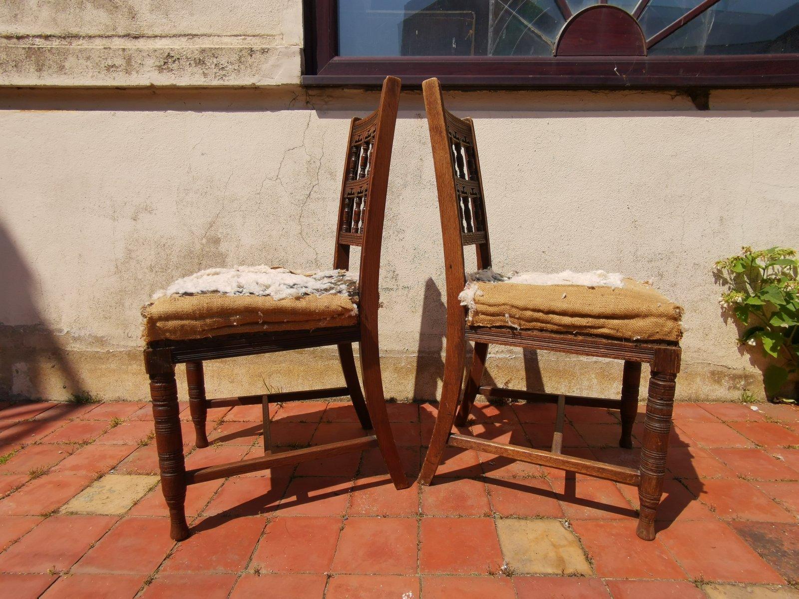 Quercia Bruce Talbert, per Gillows Set di 6 sedie da pranzo inglesi Aesthetic Movement Oak in vendita