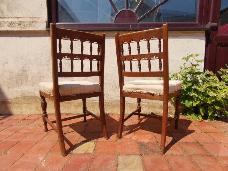 Bruce Talbert Gillows, Set of Eight English Aesthetic Movement Oak Dining Chairs For Sale 4