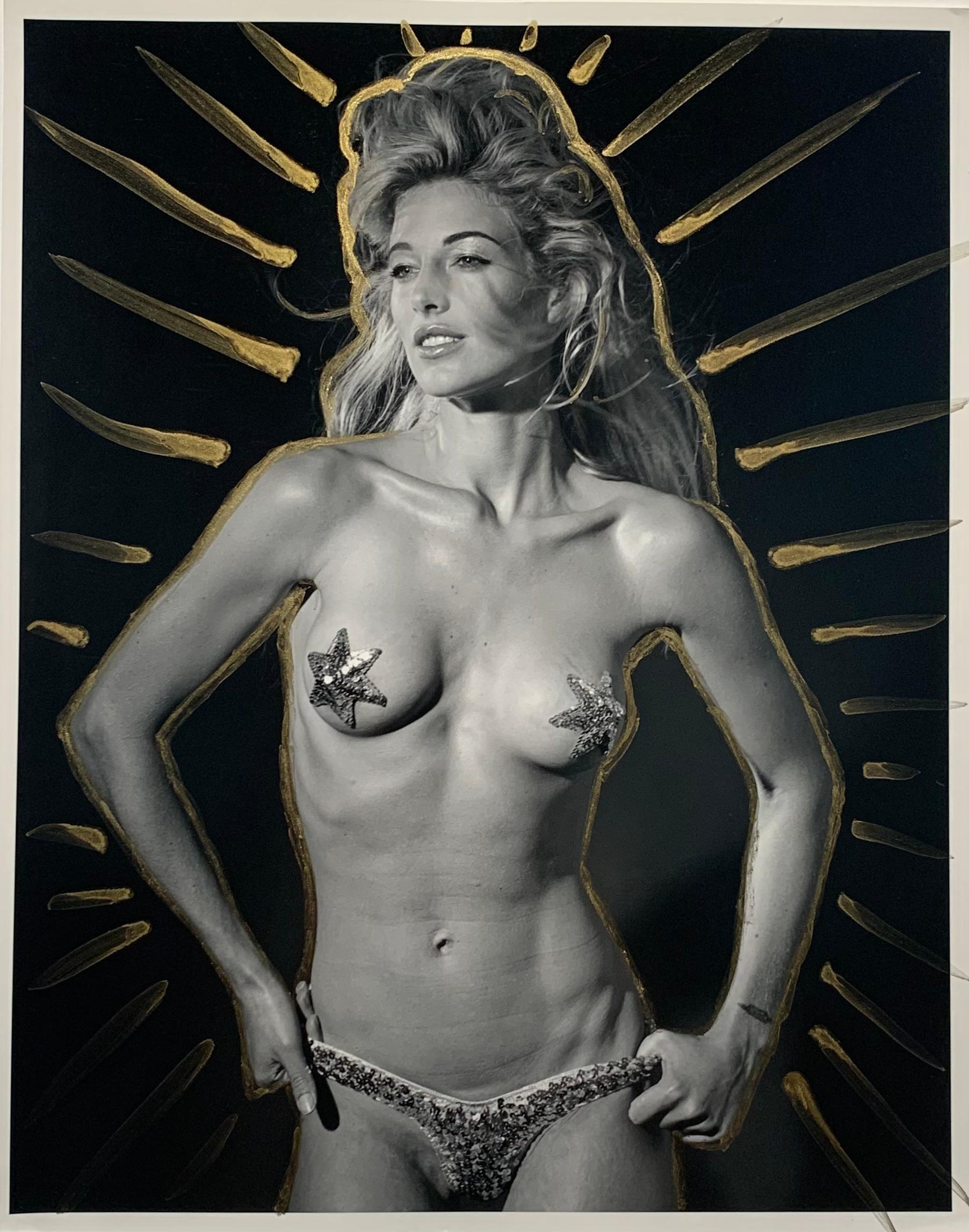 Elaine Irwin Mellencamp, nicht gebürstet mit Goldfarbe, für Pirelli 1998