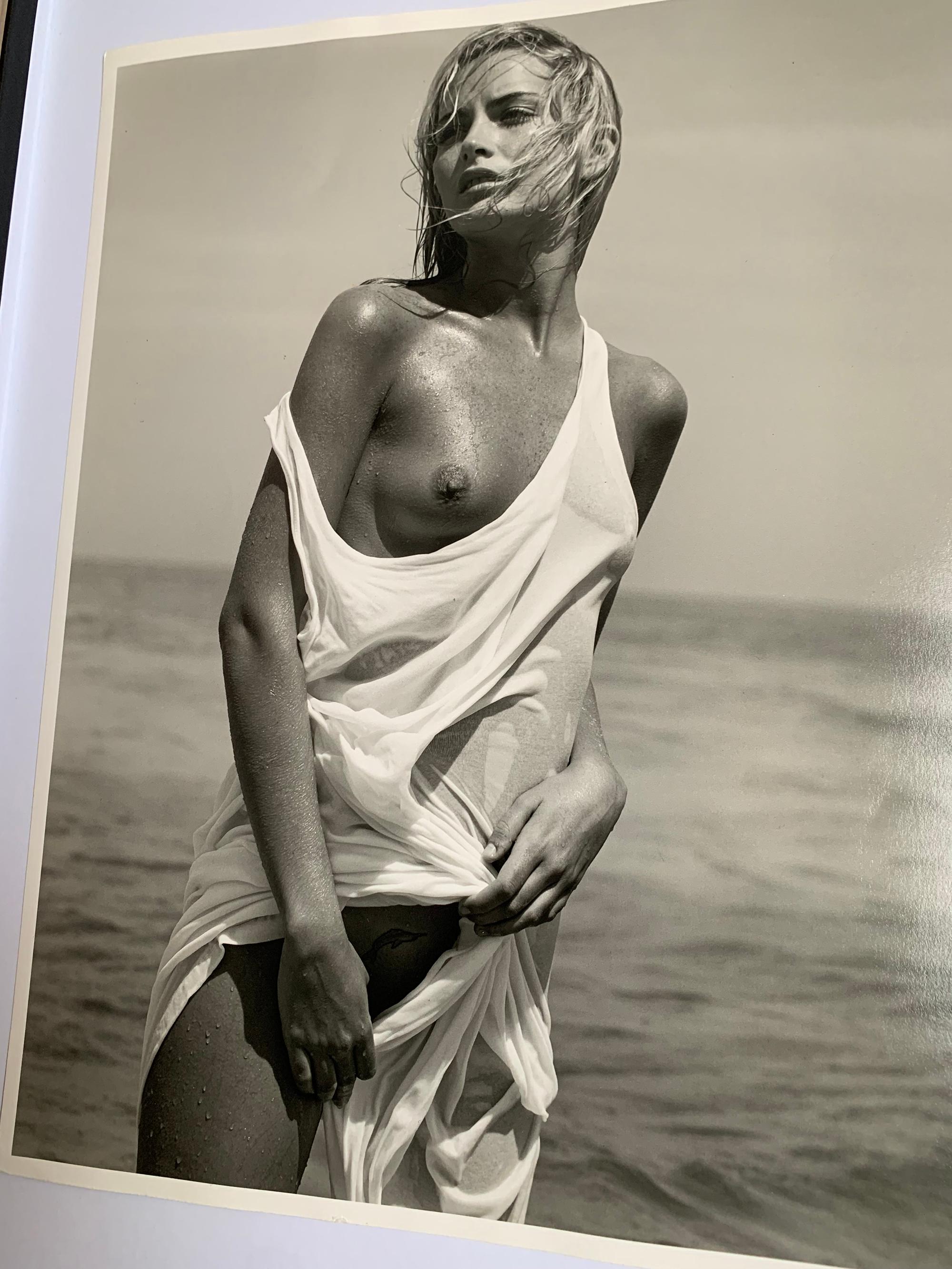 Georgina Grenville - Semi Nude - Pirelli session (1997) for the 1998 Pirelli Cal - Gold Nude Photograph by Bruce Weber