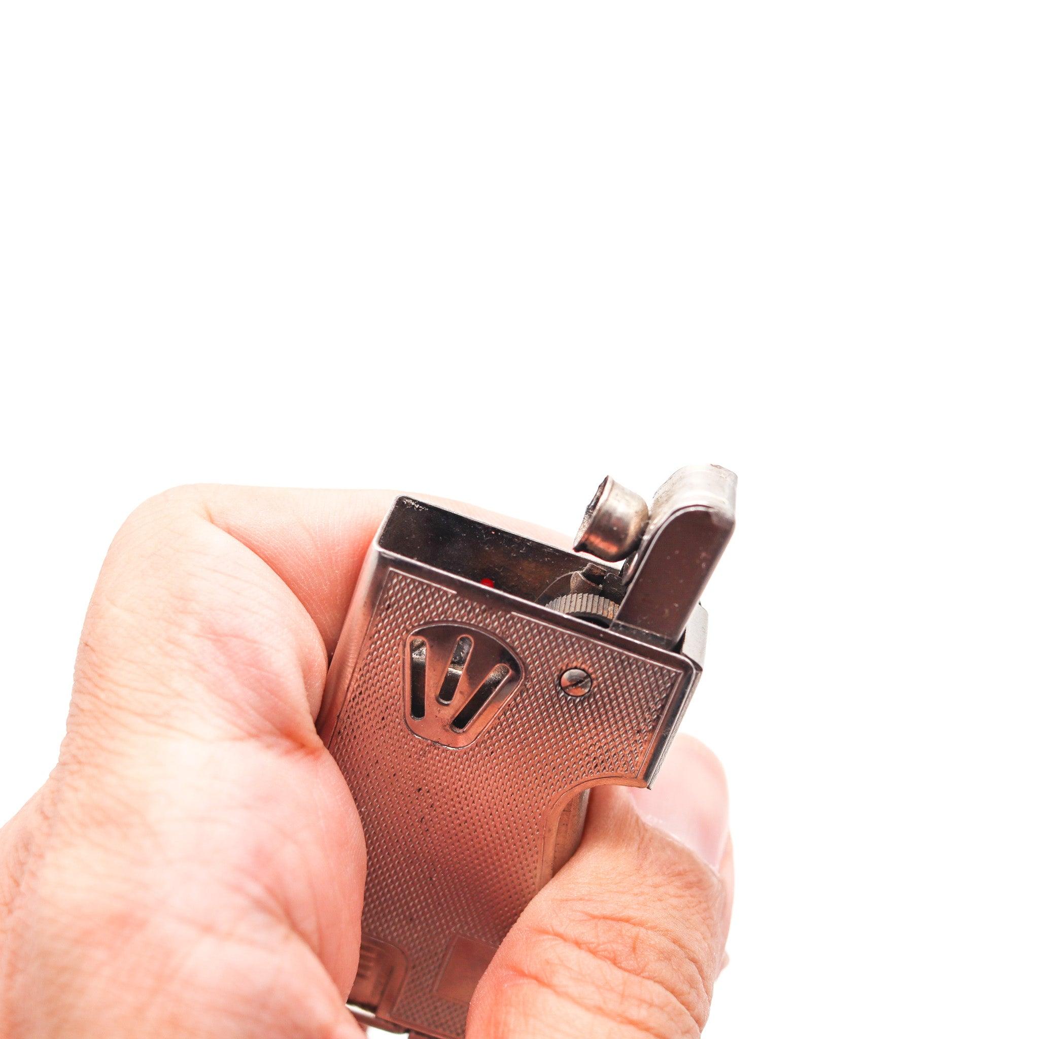 Lucidato BRUDER EISERT Austria 1950 Superior Semi Automatic Squeeze Lighter In Chromed in vendita