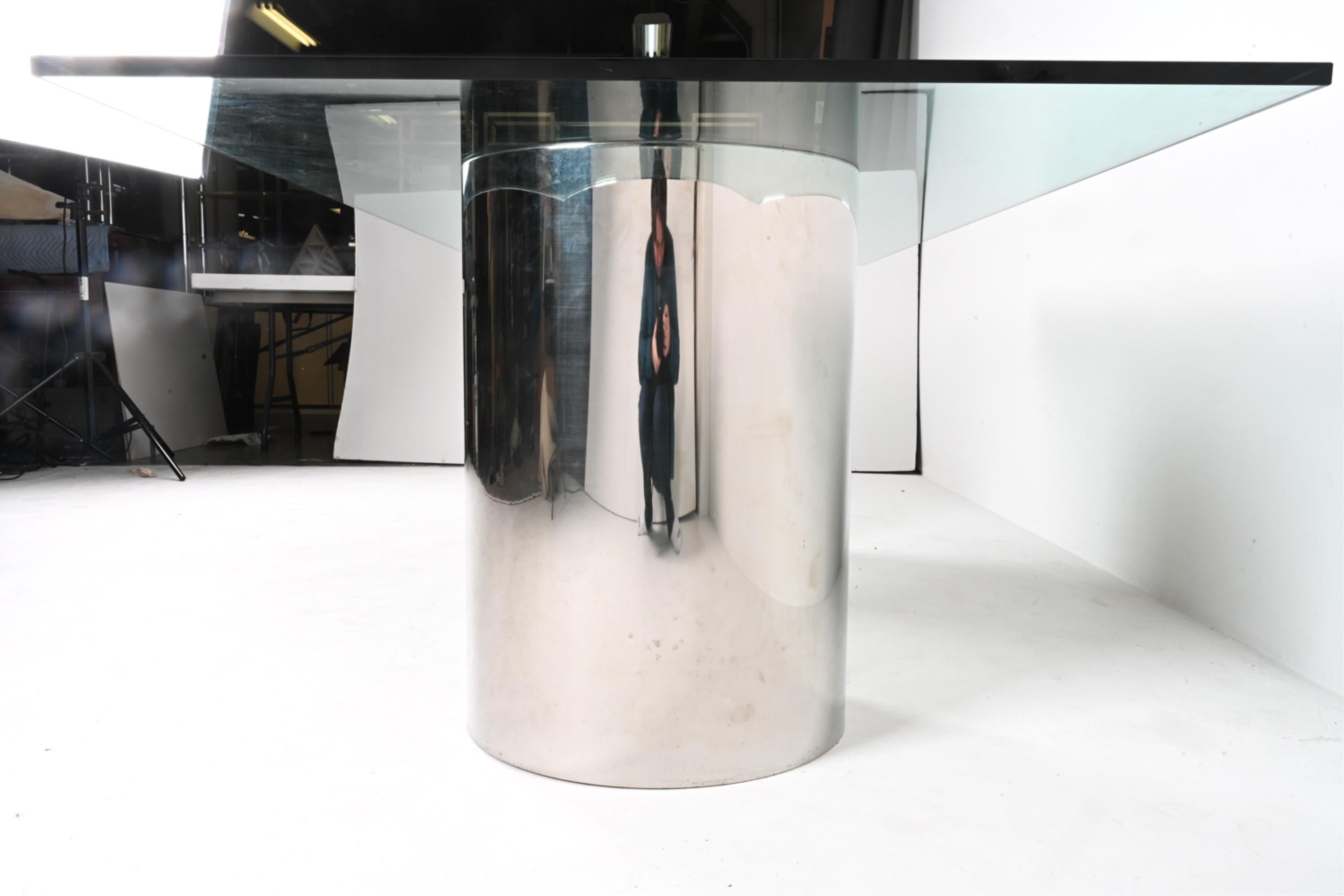 Esstisch „DT Drum“ von Brueton aus poliertem Stahl und gehärtetem Glas, ca. 1970er Jahre im Angebot 6
