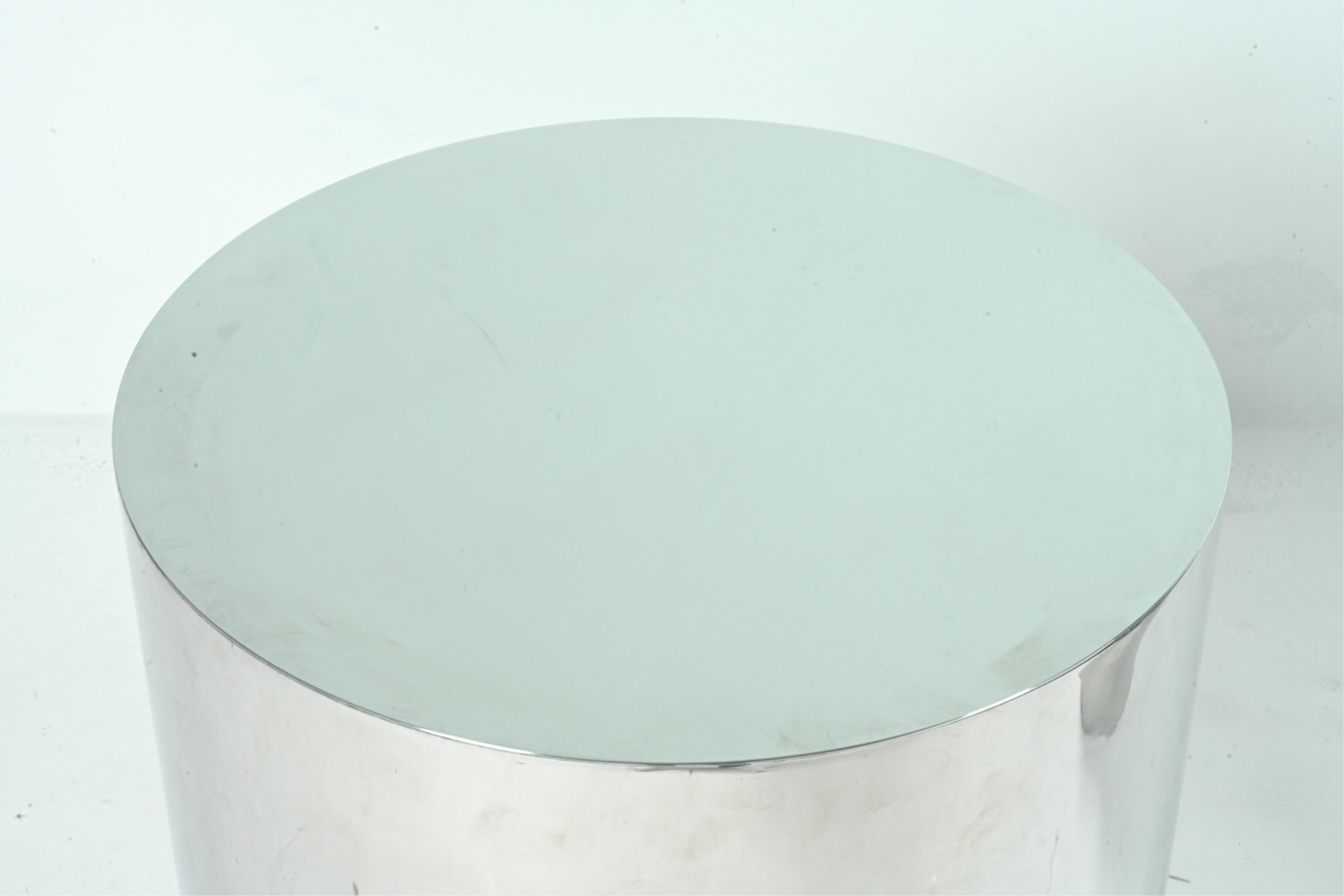Esstisch „DT Drum“ von Brueton aus poliertem Stahl und gehärtetem Glas, ca. 1970er Jahre im Zustand „Gut“ im Angebot in Norwalk, CT