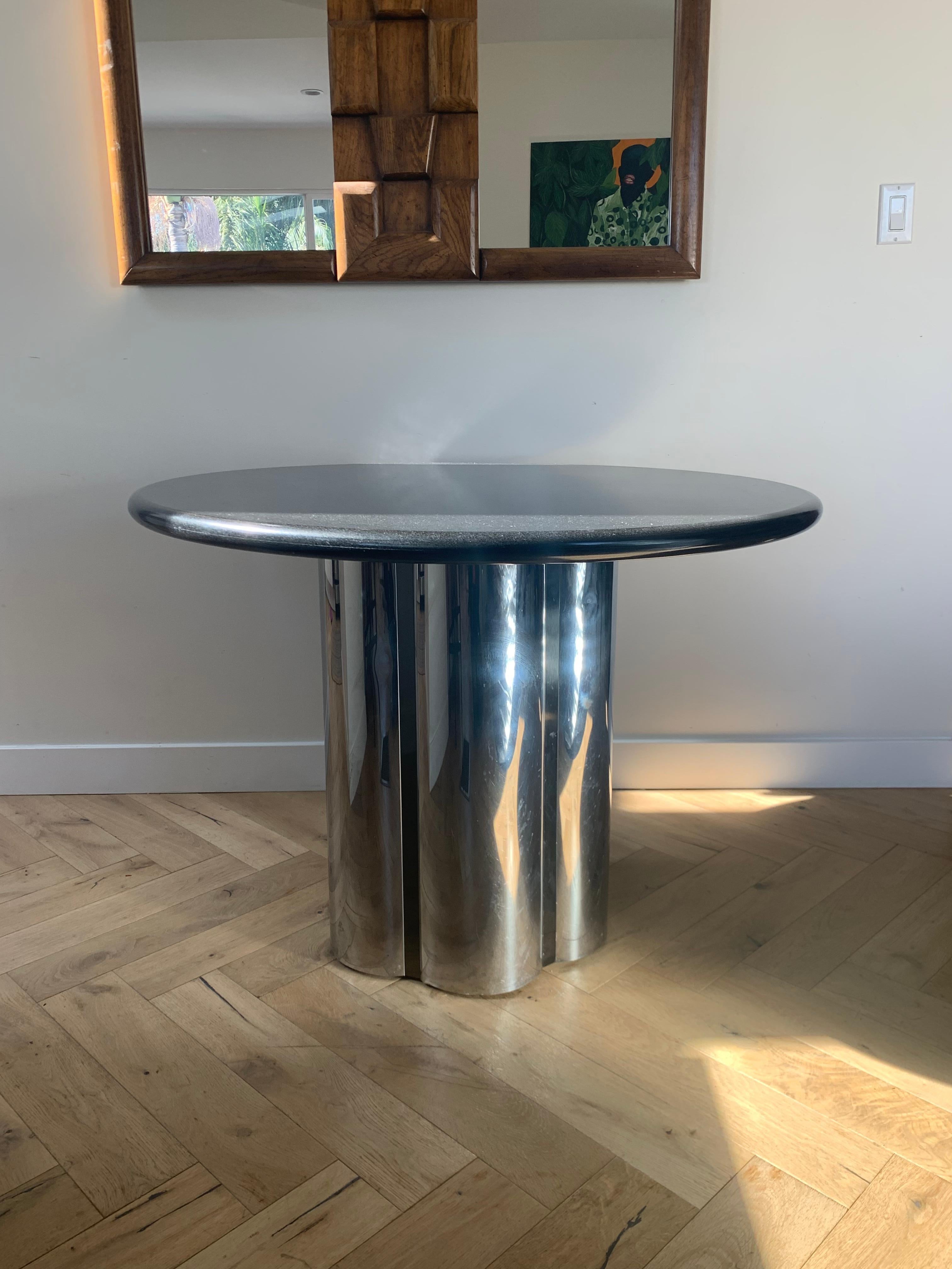 Brueton “Radial” Round Dining Table in Granite and Steel, circa 1970 4