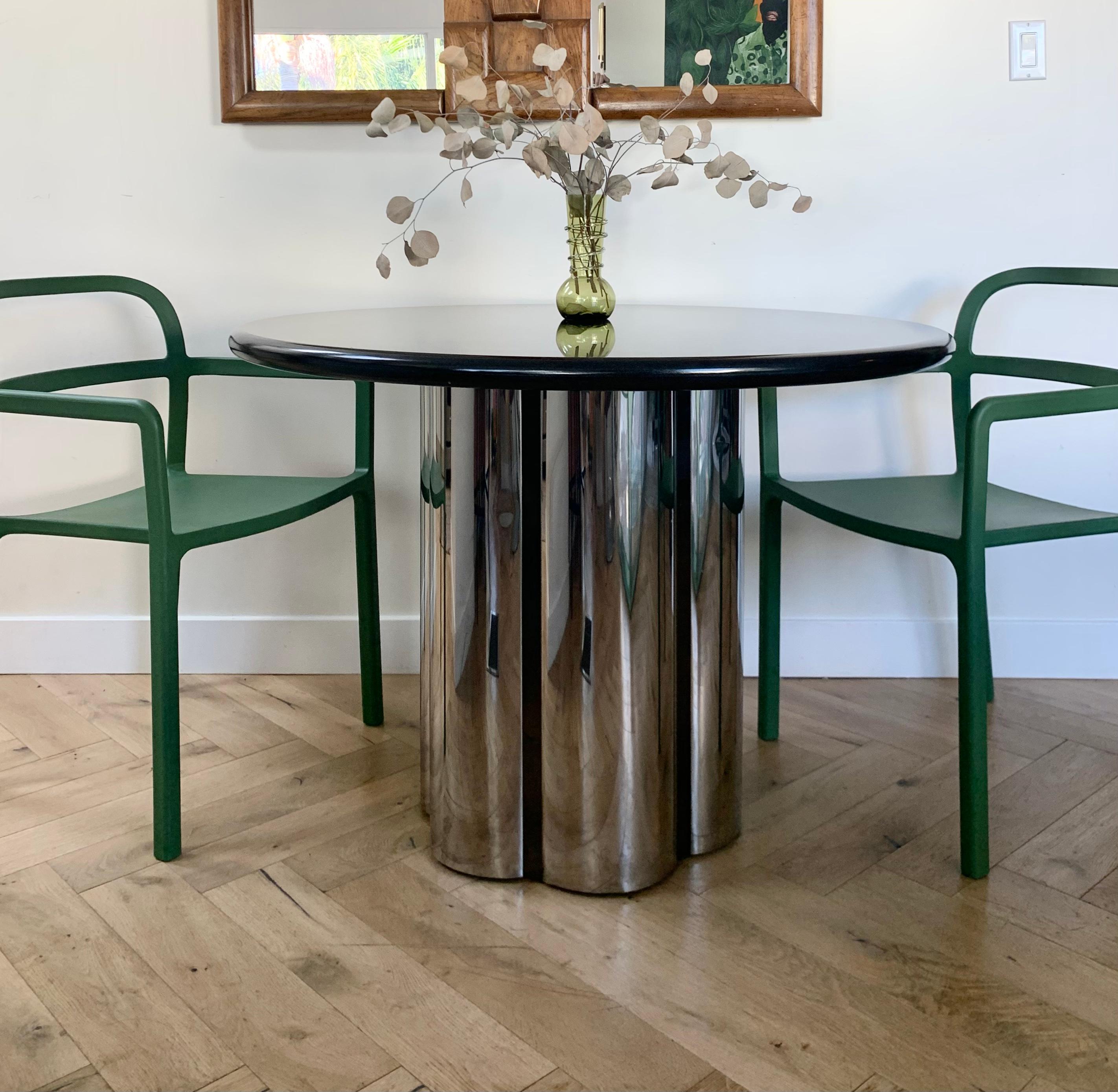 Brueton “Radial” Round Dining Table in Granite and Steel, circa 1970 5