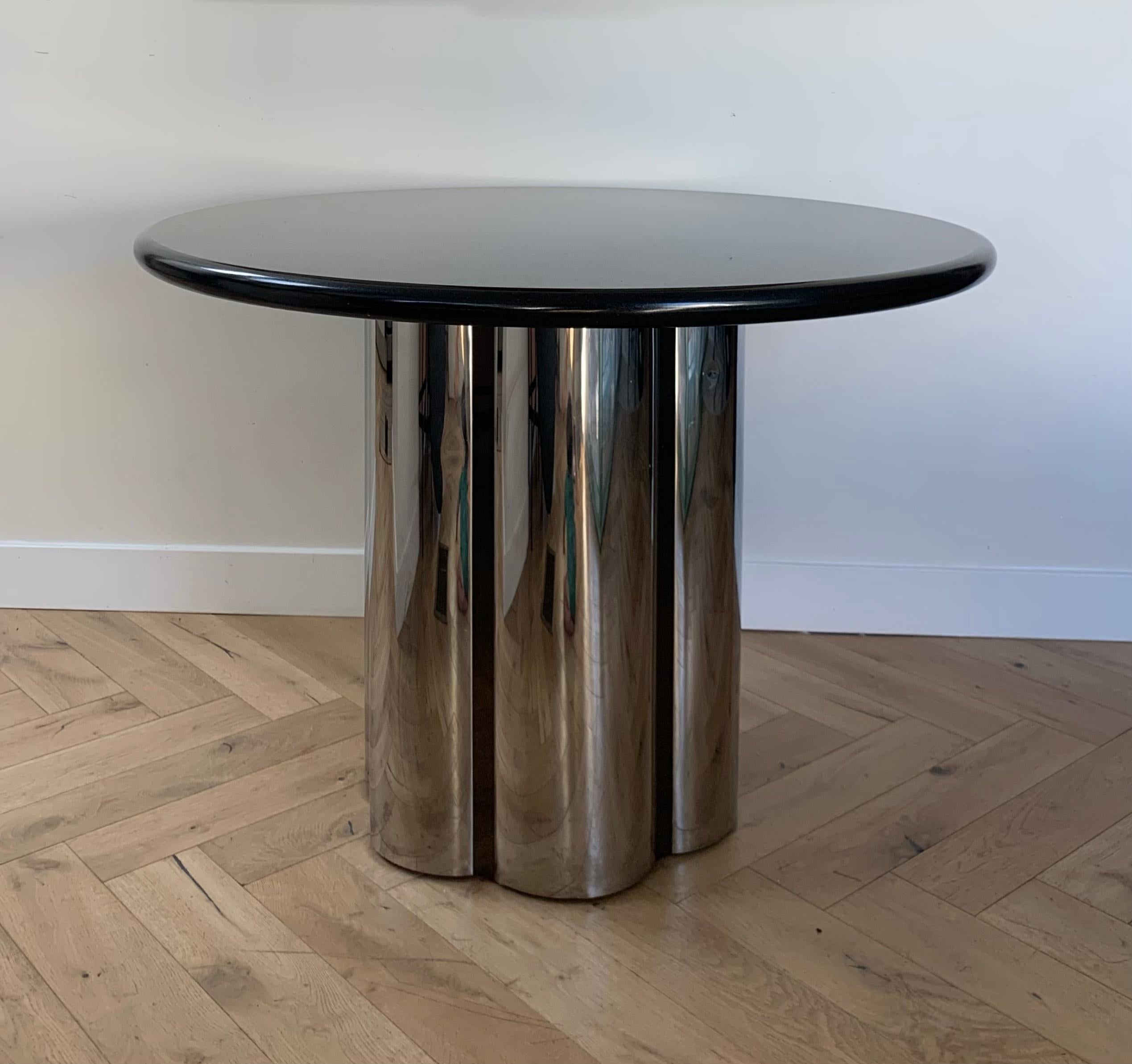 Brueton “Radial” Round Dining Table in Granite and Steel, circa 1970 9
