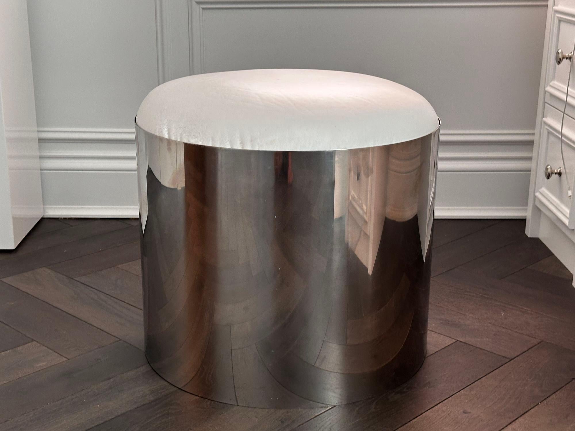 Mid-Century Modern Brueton Stainless Steel Stool with White Leather Cushion, 1970 For Sale