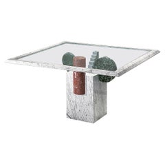 Table de salon BRUGIANA par Giusti/Di Rosa en marbre polychrome et plateau en cristal