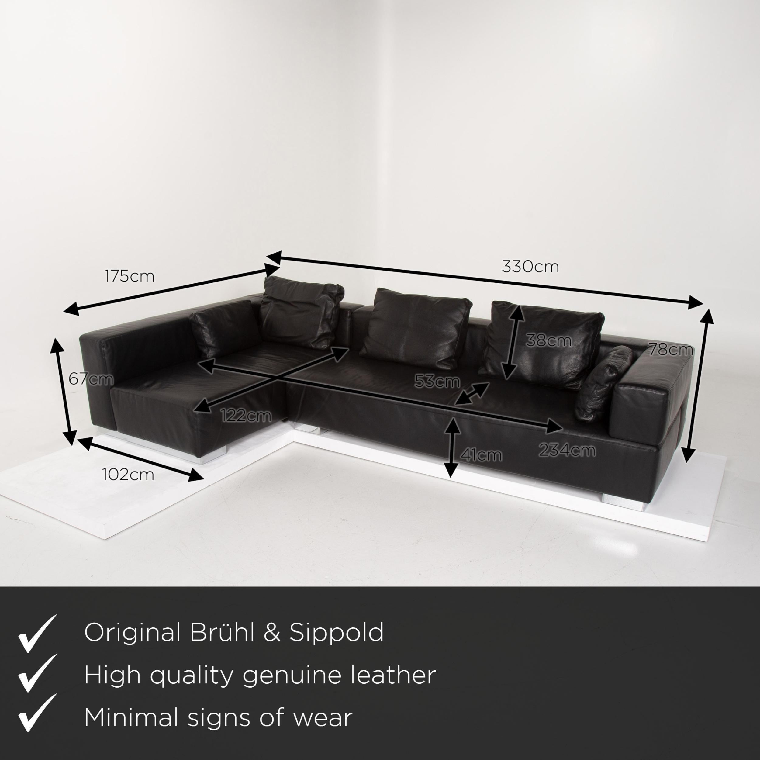We present to you a Brühl & Sippold leather sofa black corner sofa.


 Product measurements in centimeters:
 

Depth 102
Width 175
Height 78
Seat height 41
Rest height 67
Seat depth 122
Seat width 122
Back height 38.

 