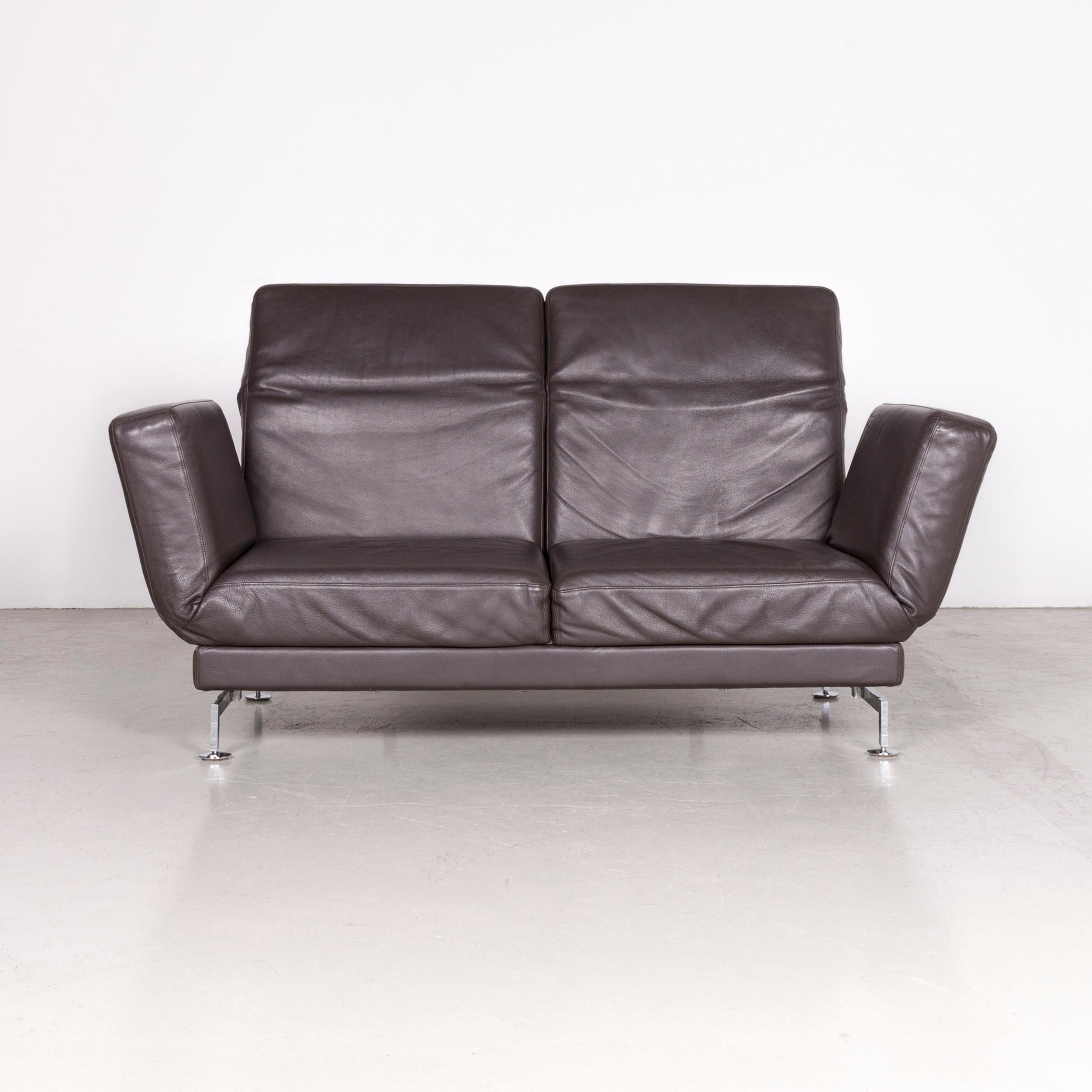 Brühl & Sippold Moule Designer Leather Sofa Brown Two-Seat Couch with Function In Good Condition For Sale In Cologne, DE