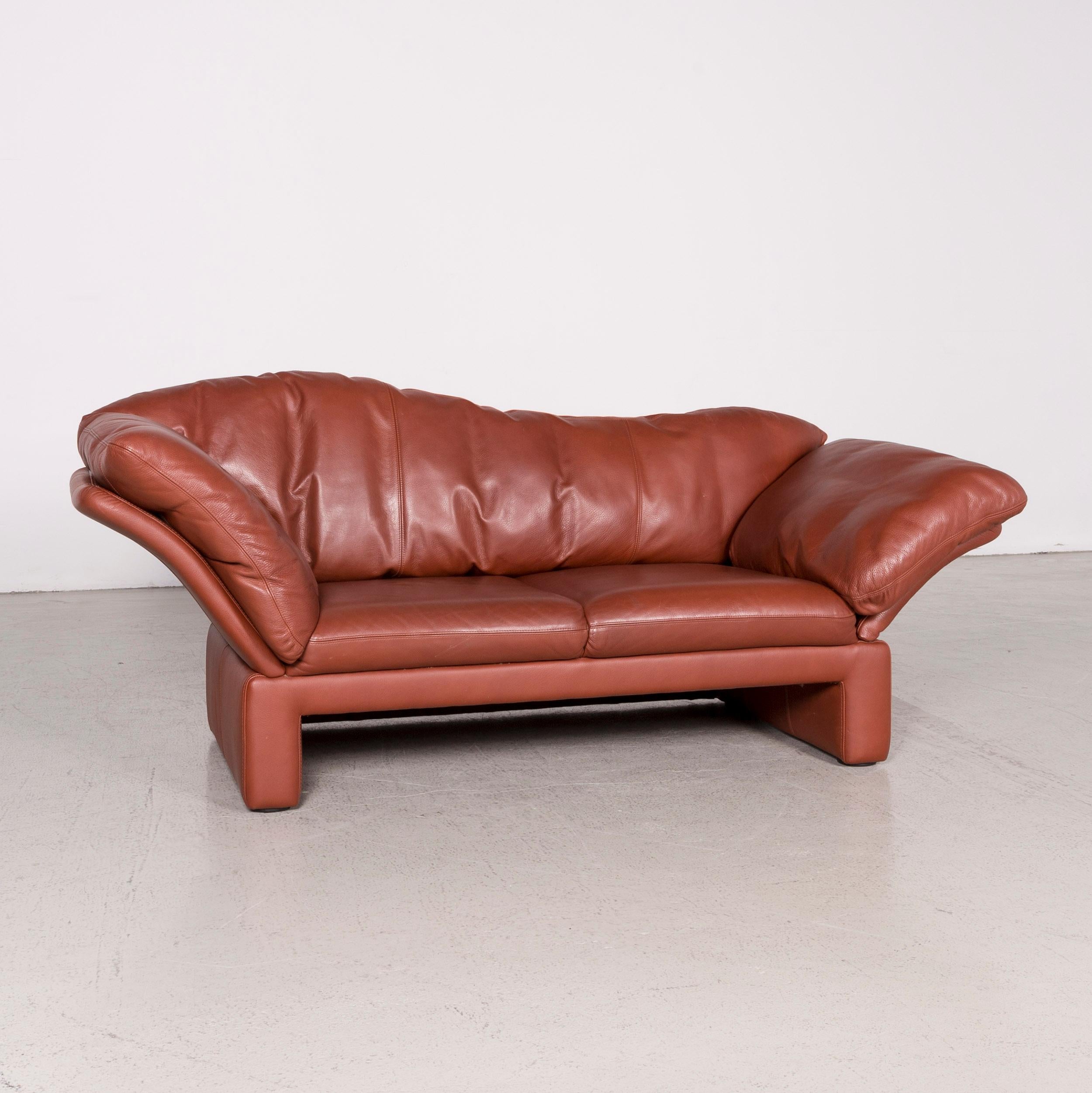 Brühl & Sippold Prelude Designer Ledersofa Rot Echtes Leder Zweisitzer (Moderne) im Angebot