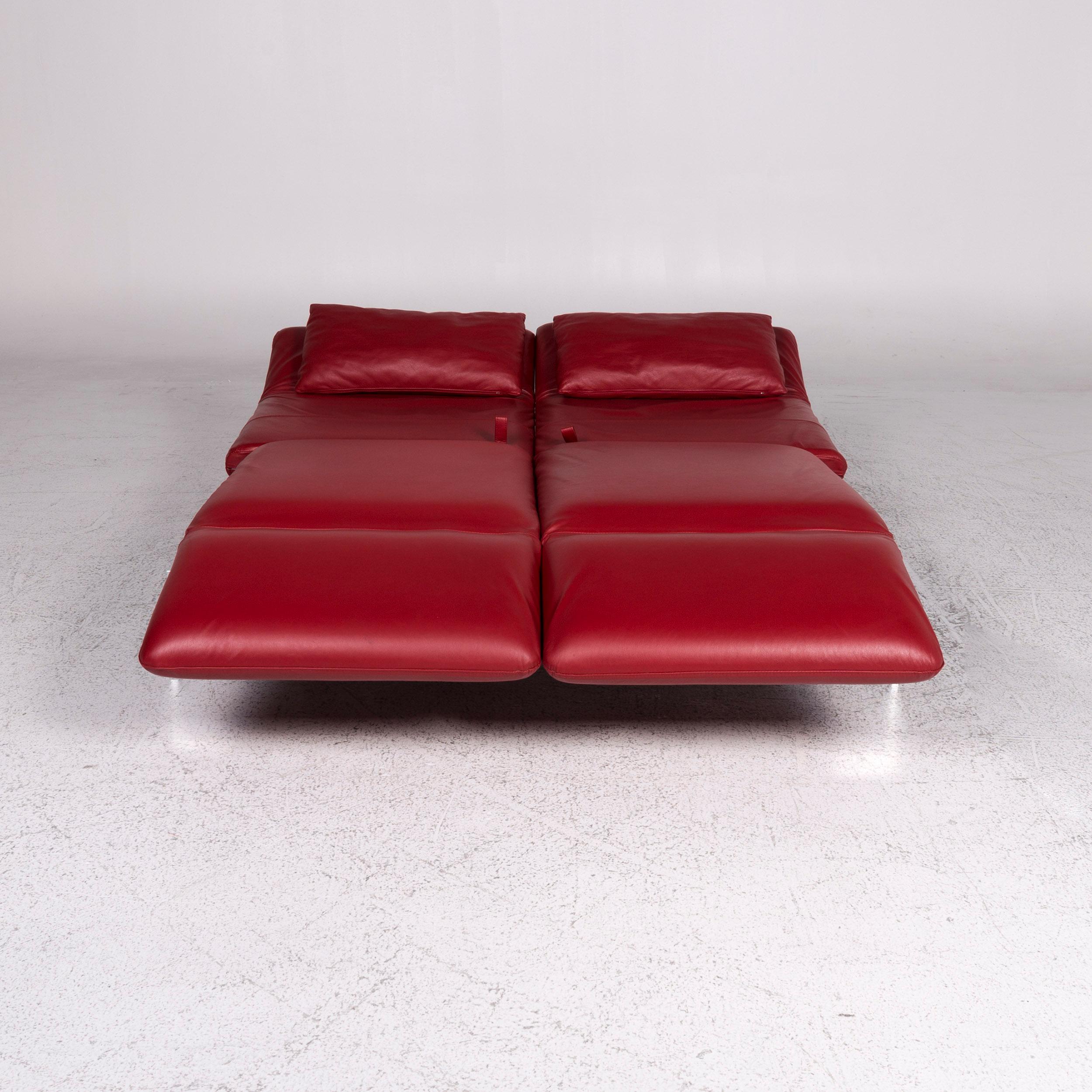 Brühl & Sippold Roro Designer Leather Sofa Red Two-Seat Relax Function Couch In Good Condition In Cologne, DE