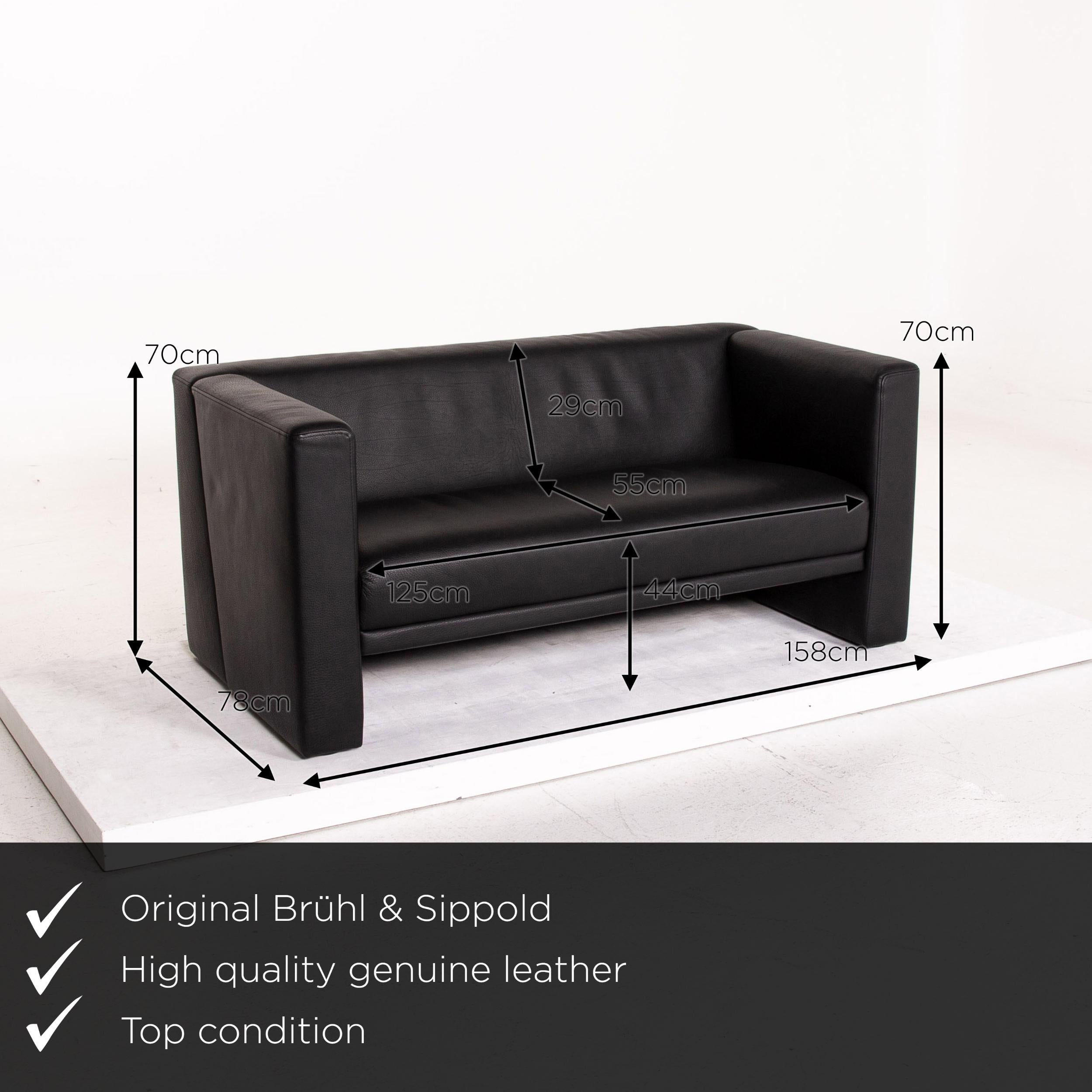 We present to you a Brühl & Sippold Visavis leather sofa black two-seat couch.
 

 Product measurements in centimeters:
 

Depth 78
Width 158
Height 70
Seat height 44
Rest height 70
Seat depth 55
Seat width 125
Back height 29.
 