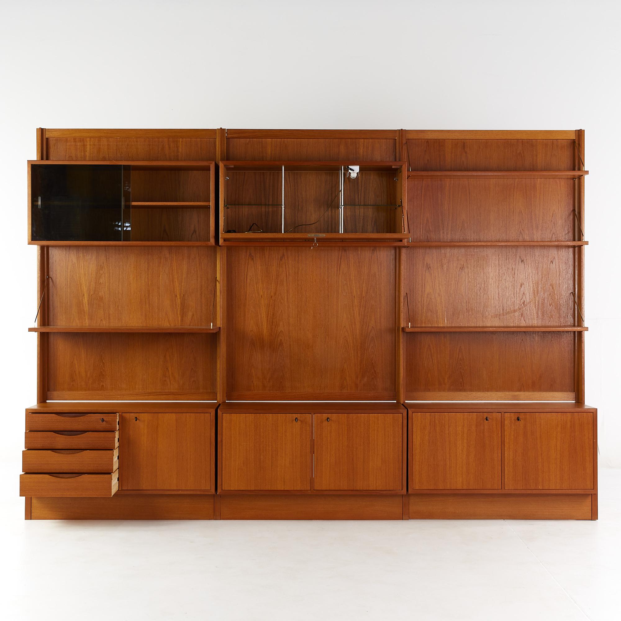 Bruksbo Mid Century Teak Freestanding Wall Unit In Good Condition In Countryside, IL