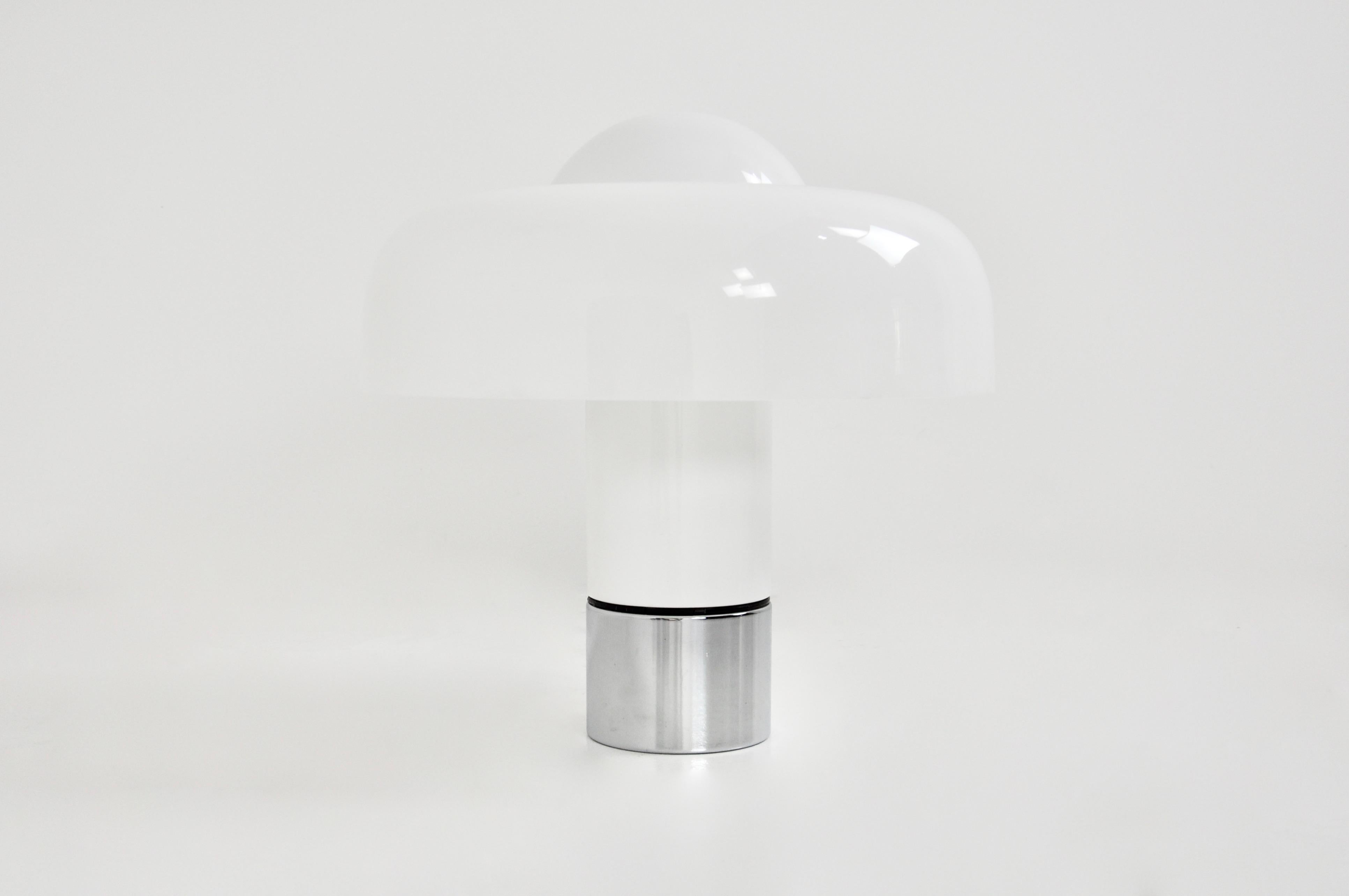 White plastic and metal lamp by Luigi Massoni, model Brumbury. Wear due to time and age of the lamp.