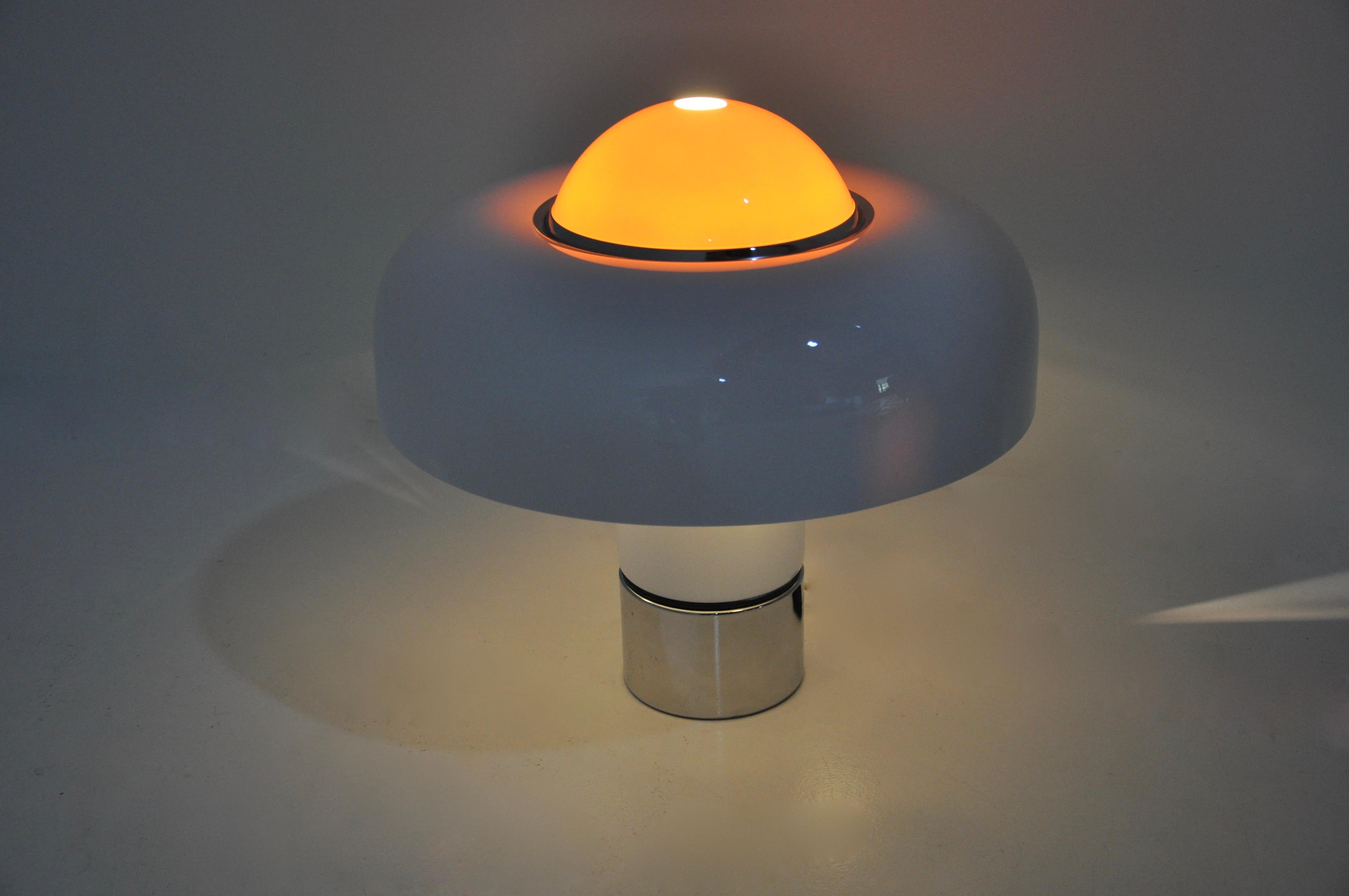 Brumbury  Lamp by Luigi Massoni for Harvey Guzzini, 1970s In Good Condition For Sale In Lasne, BE