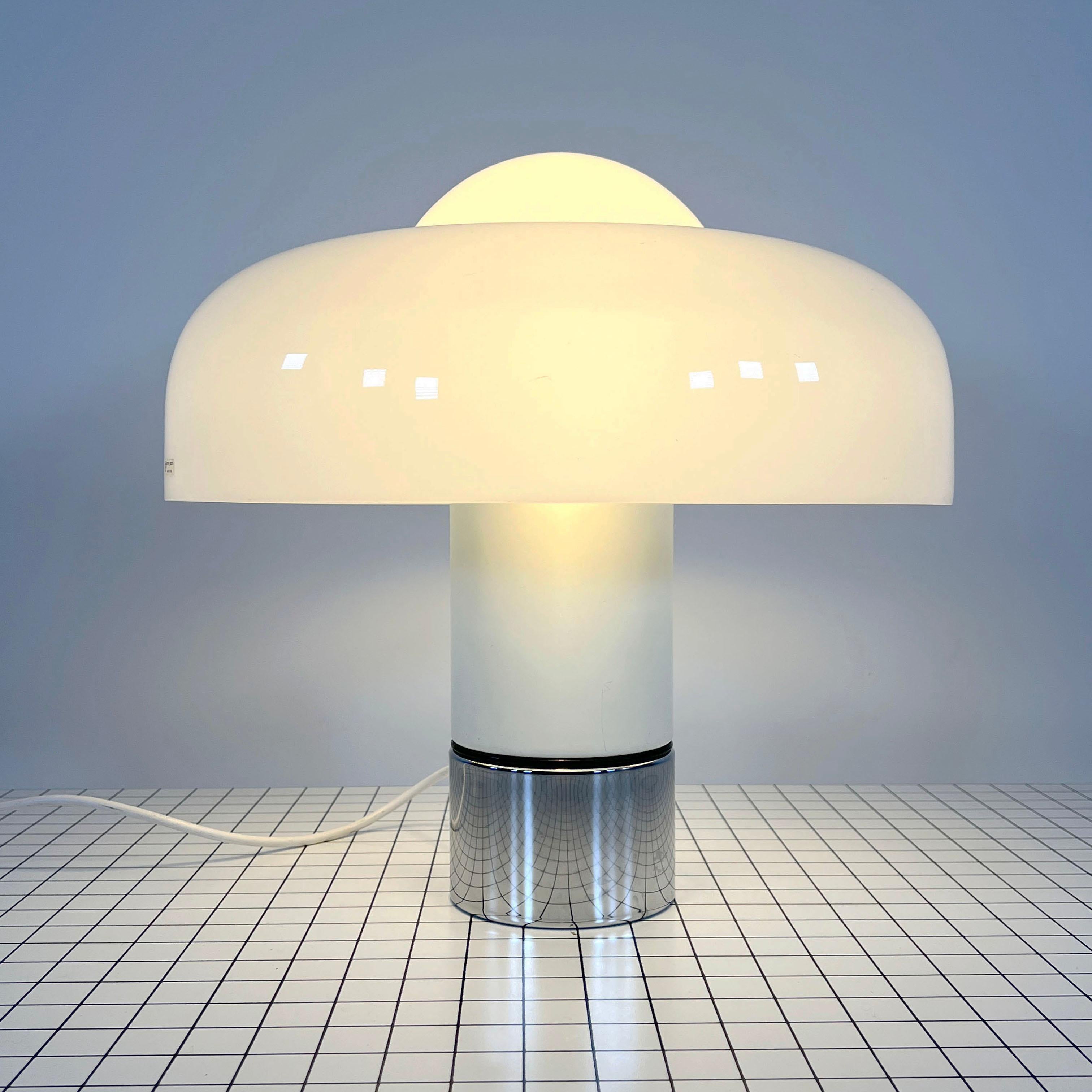 Mid-Century Modern Brumbury Table Lamp by Luigi Massoni for Guzzini, 1970s For Sale