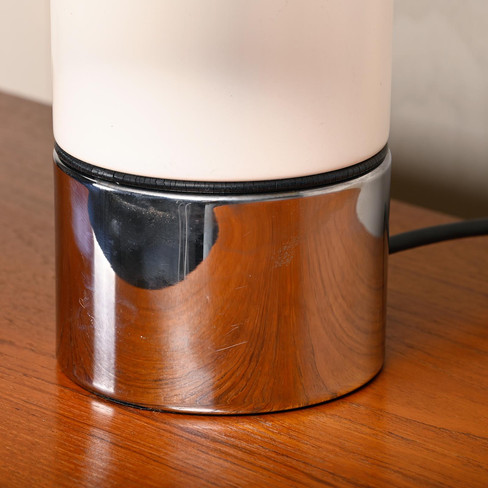 Metal Brumbury Table Lamp chrome and white by Luigi Massoni for Guzzini Italy, 1970s