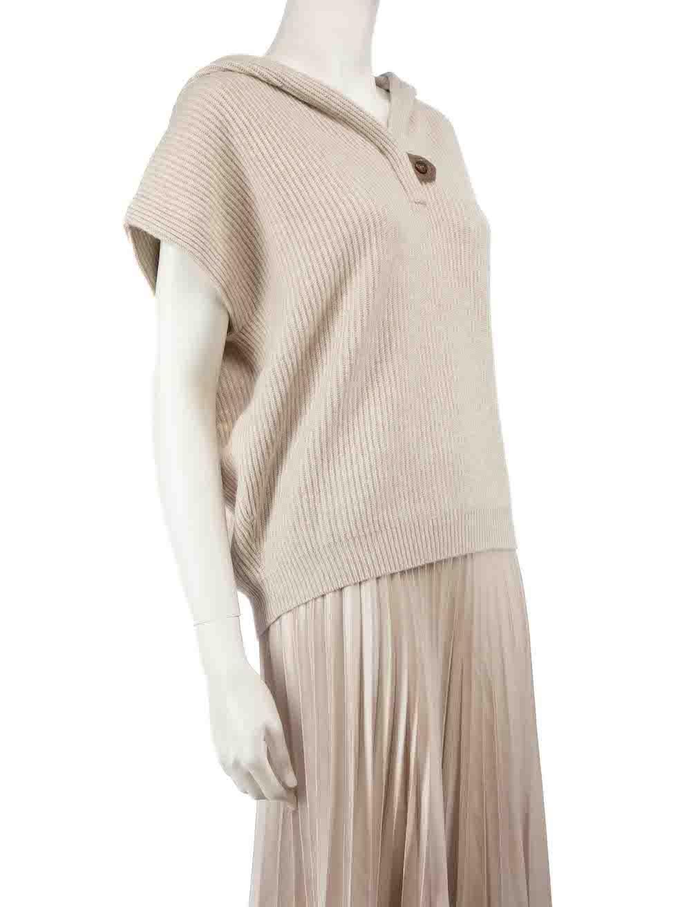 CONDITION is Very good. Hardly any visible wear to hoodie is evident on this used Brunello Cucinelli designer resale item.
 
 
 
 Details
 
 
 Beige
 
 Cashmere
 
 Vest
 
 Rib knitted and stretchy
 
 Hooded
 
 Front beaded button closure
 
 
 
 
 
