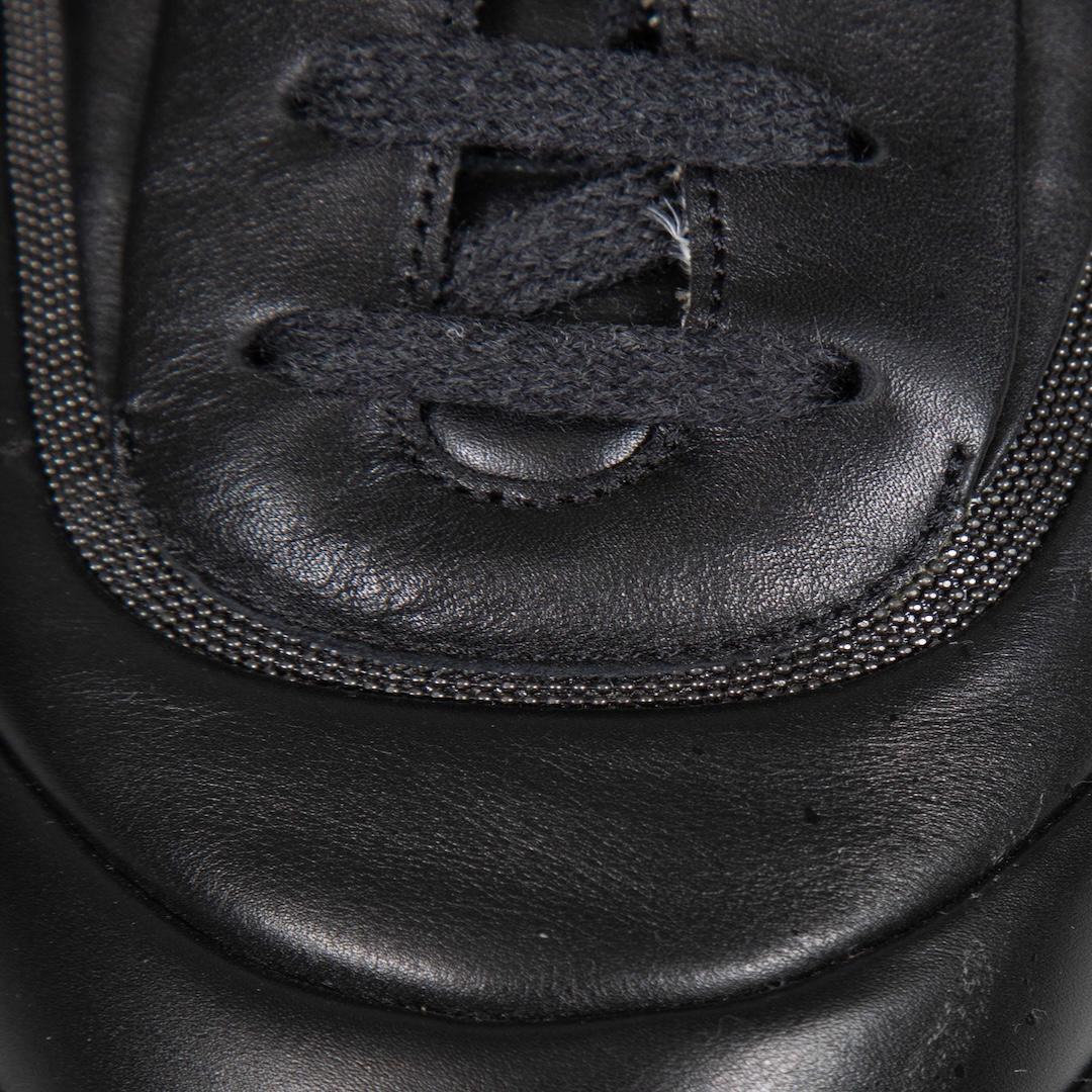 Brunello Cucinelli Chaussures noires avec chaînes en monili Taille IT 41 en vente 1