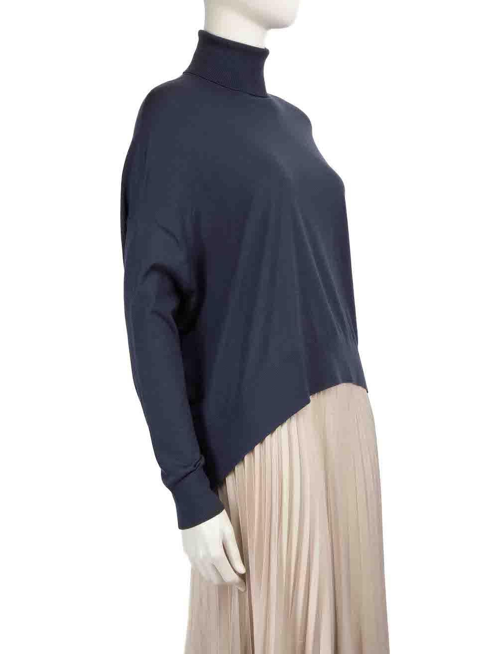 CONDITION is Very good. Hardly any visible wear to jumper is evident on this used Brunello Cucinelli designer resale item.
 
 
 
 Details
 
 
 Blue
 
 Cashmere
 
 Knit jumper
 
 Turtleneck
 
 Long sleeves
 
 Back cut out detail
 
 
 
 
 
 Made in