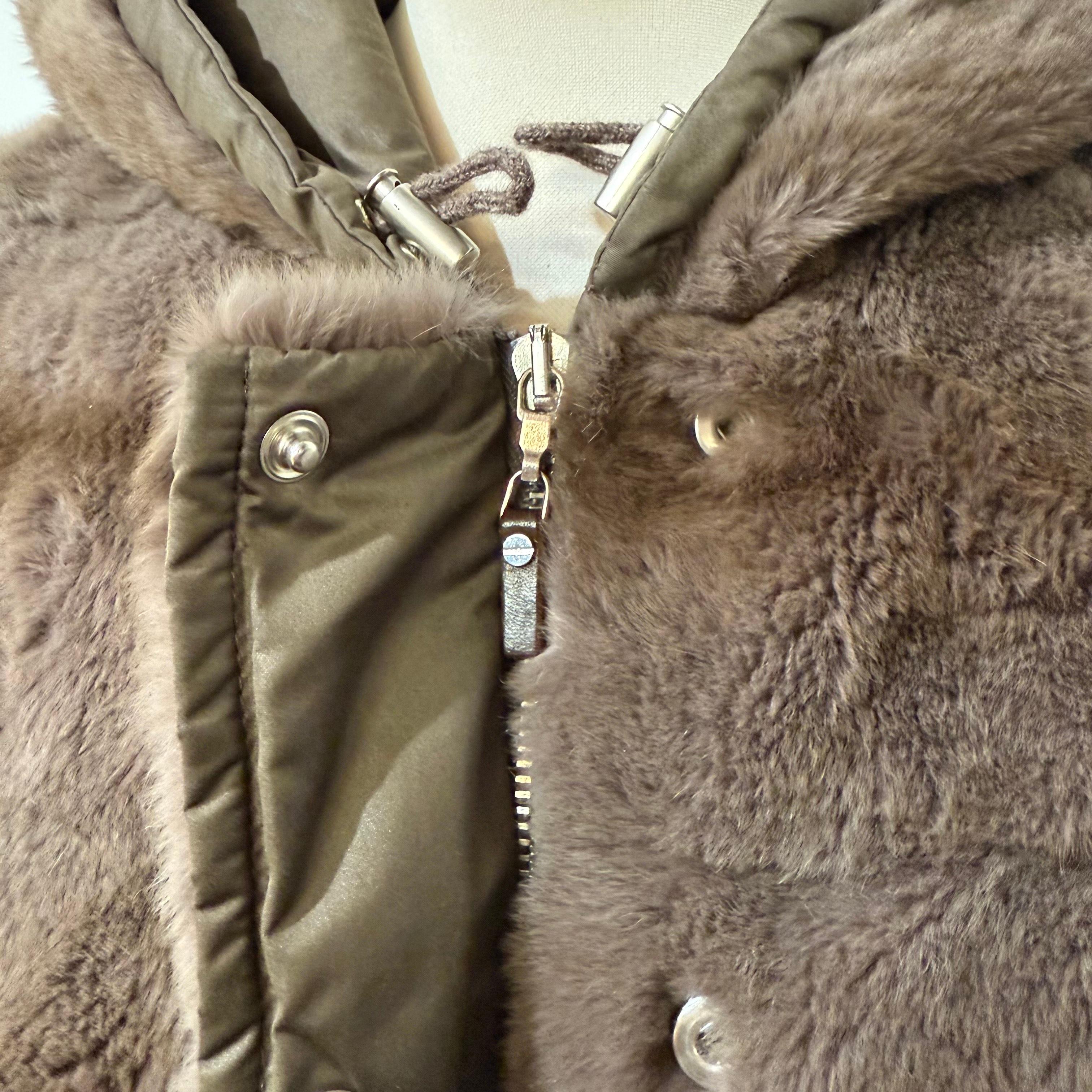 Brunello Cucinelli Brauner Wieselpelz-Bomber IT 42 / FR 38 im Angebot 2