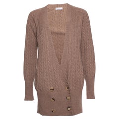 Brunello Cucinelli, Zopfstrickjacke aus Kaschmir in Camel.