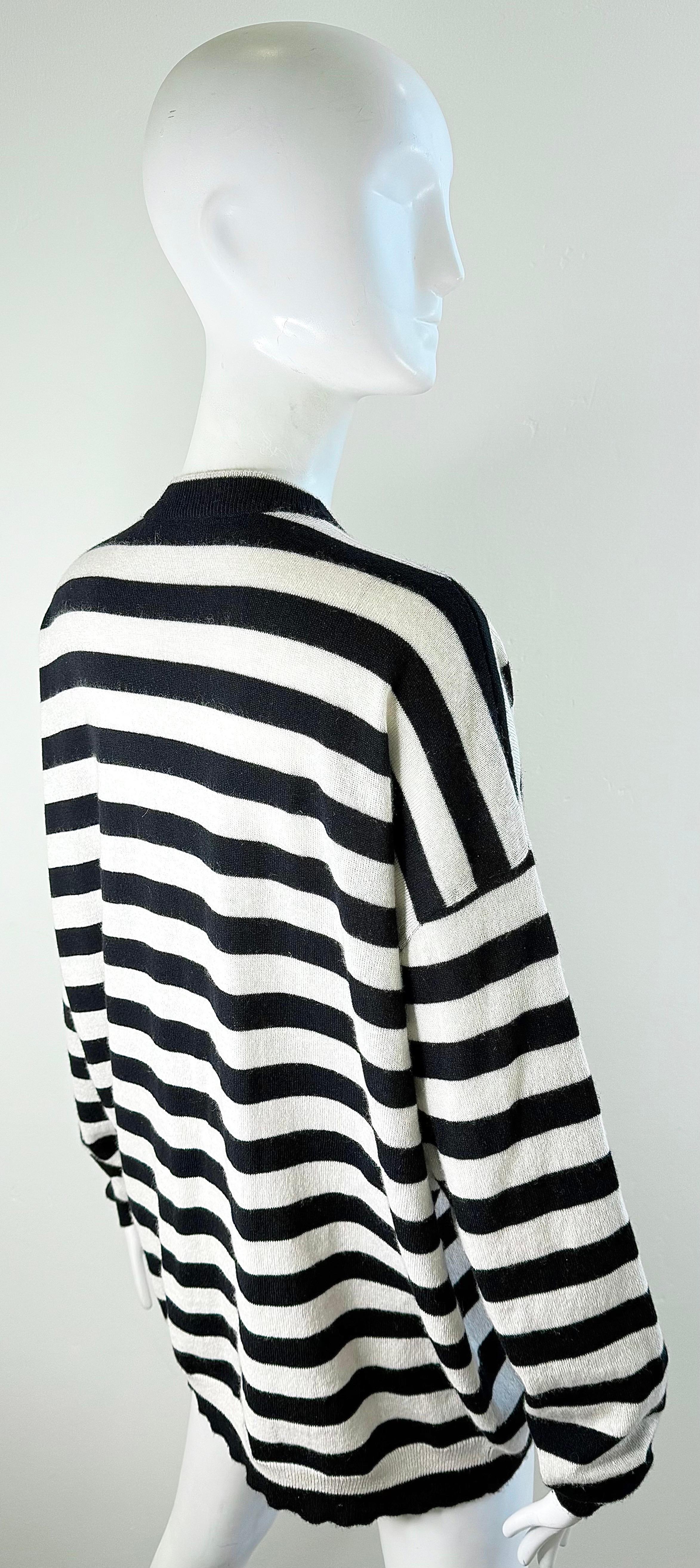 Brunello Cucinelli Kaschmir Streifen Pailletten Strickjacke Schwarz Weiß Pullover Med Large im Angebot 6