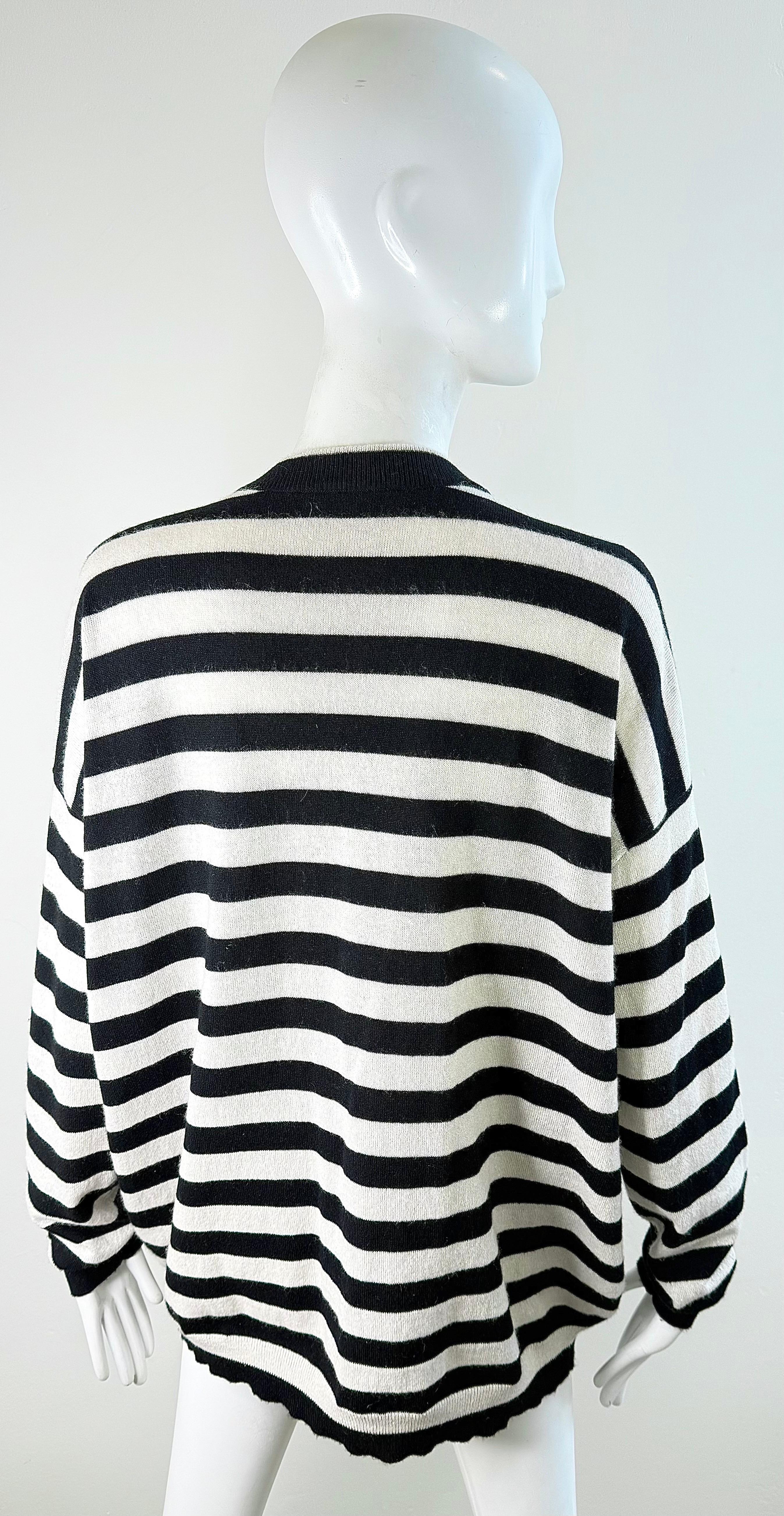 Brunello Cucinelli Kaschmir Streifen Pailletten Strickjacke Schwarz Weiß Pullover Med Large im Angebot 8