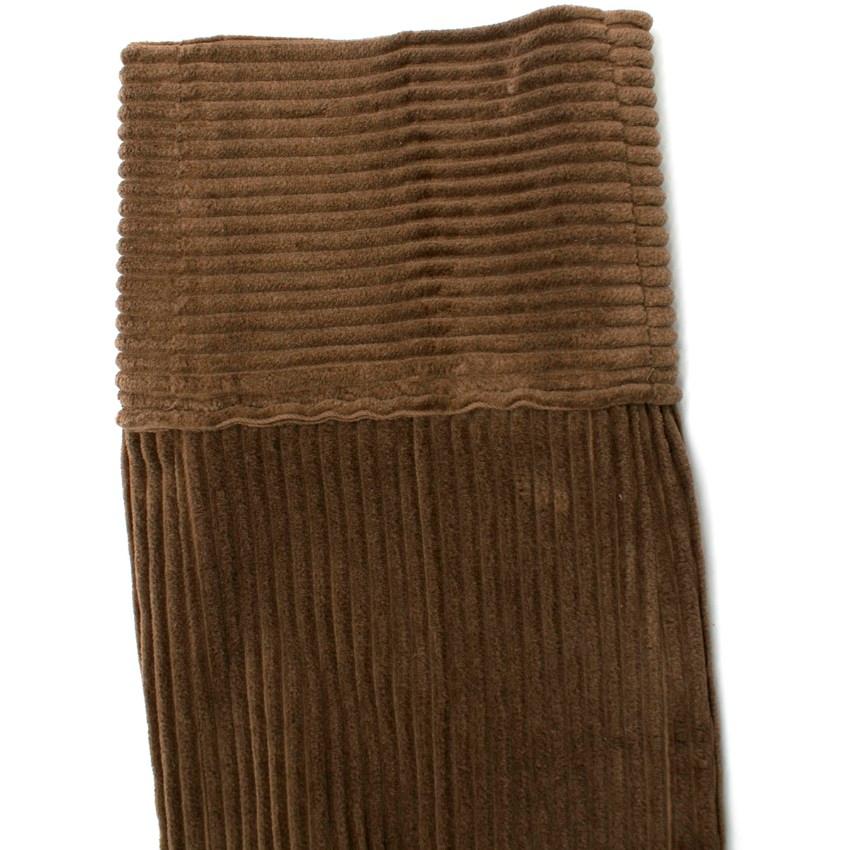 Brunello Cucinelli Cropped Brown Corduroy Cropped Pants US 0-2 For Sale 3