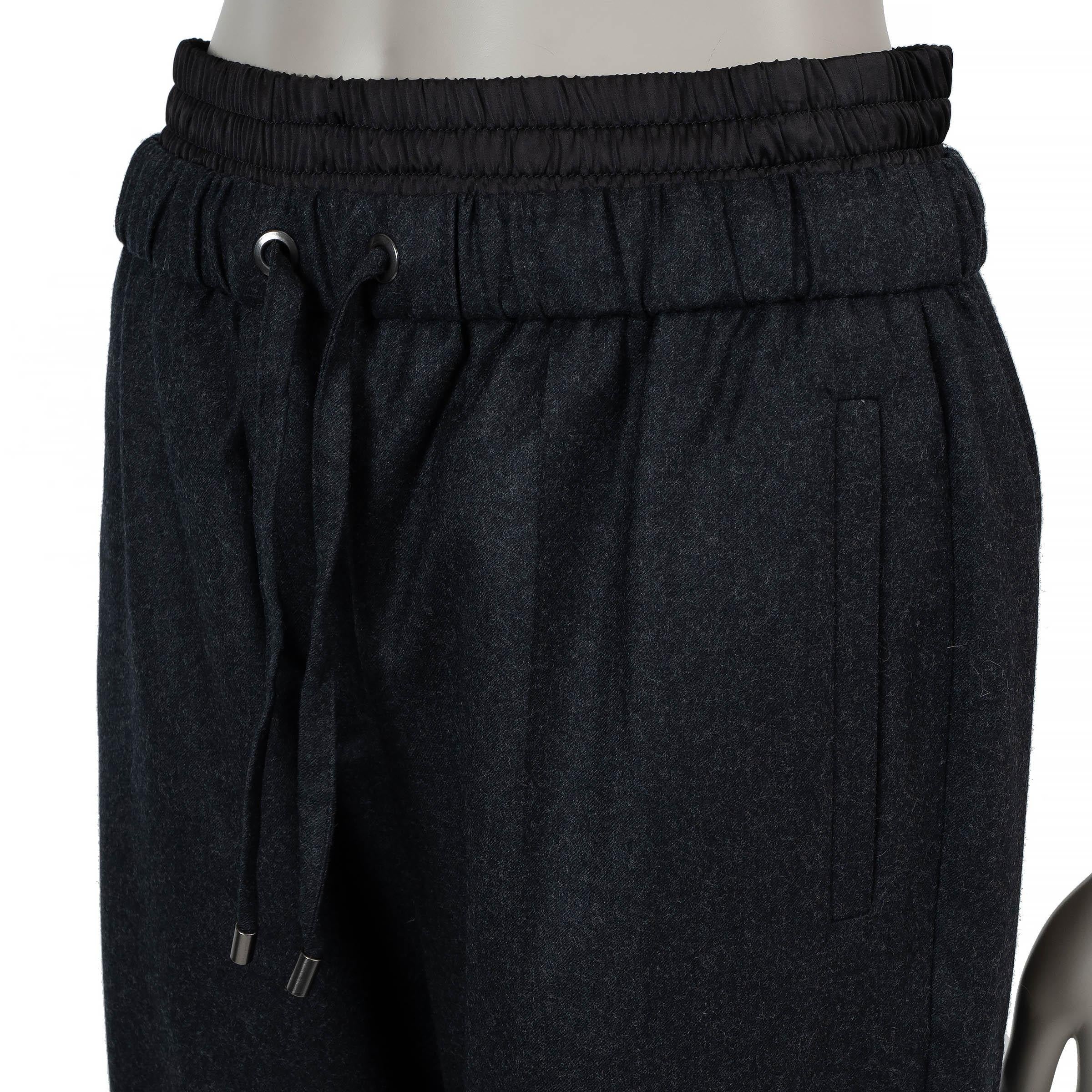 BRUNELLO CUCINELLI Pantalon gris foncé en laine DRAWSTRING CROPPED 42 M Excellent état - En vente à Zürich, CH