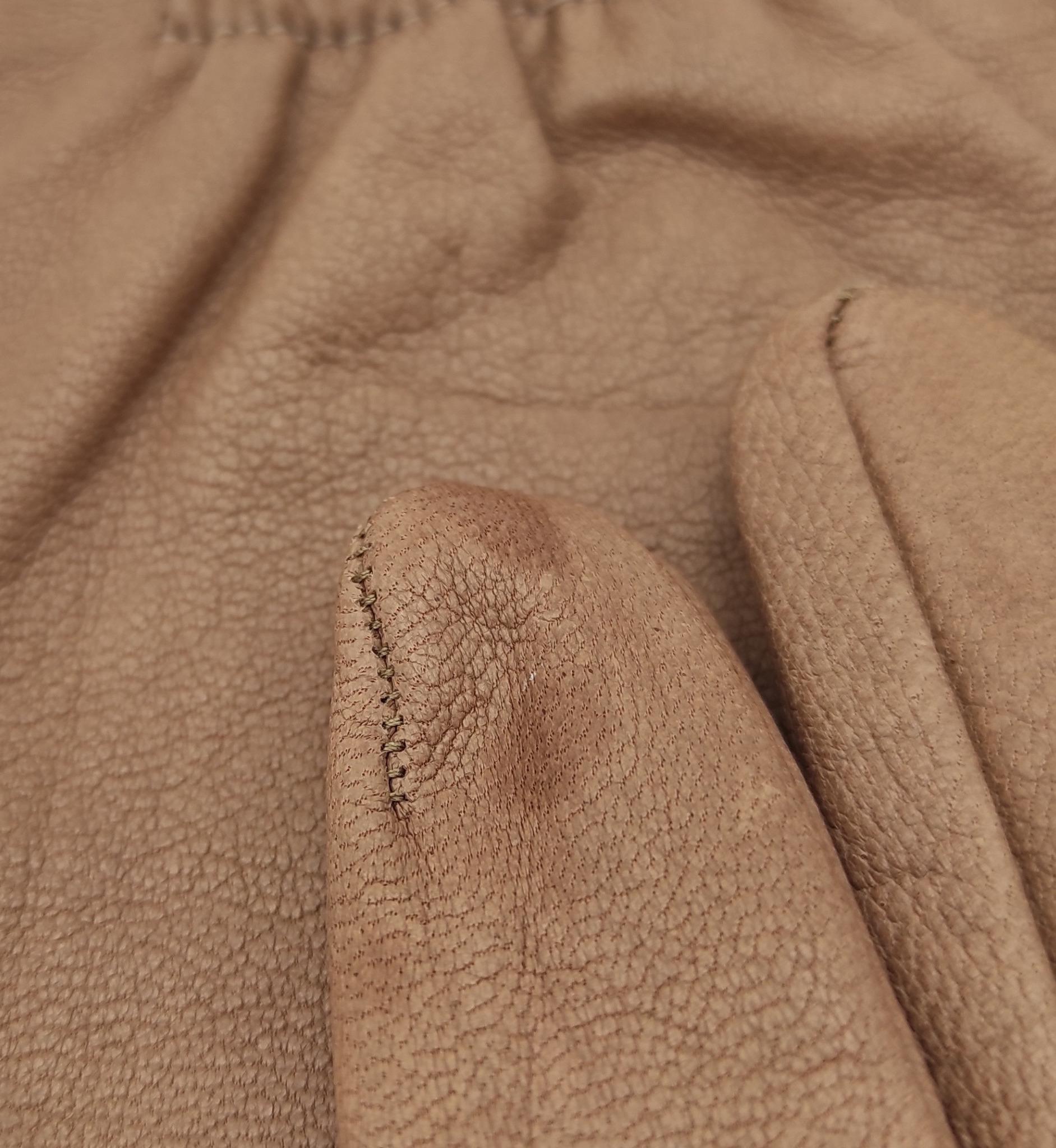 Brunello Cucinelli extra long tan leather gloves For Sale 2