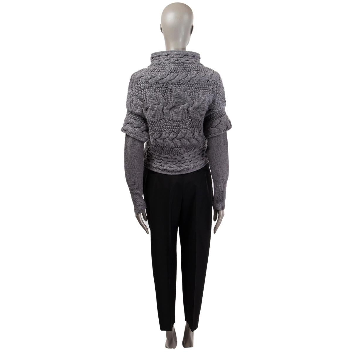 BRUNELLO CUCINELLI grey cashmere BRAIDED ZIP FRONT Cardigan Sweater M In Excellent Condition For Sale In Zürich, CH